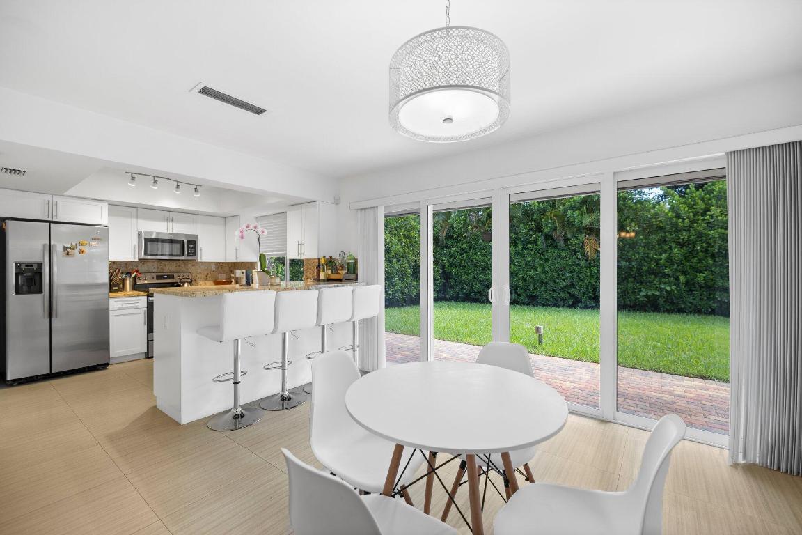 811 Capri St Coral Gables, FL 33134