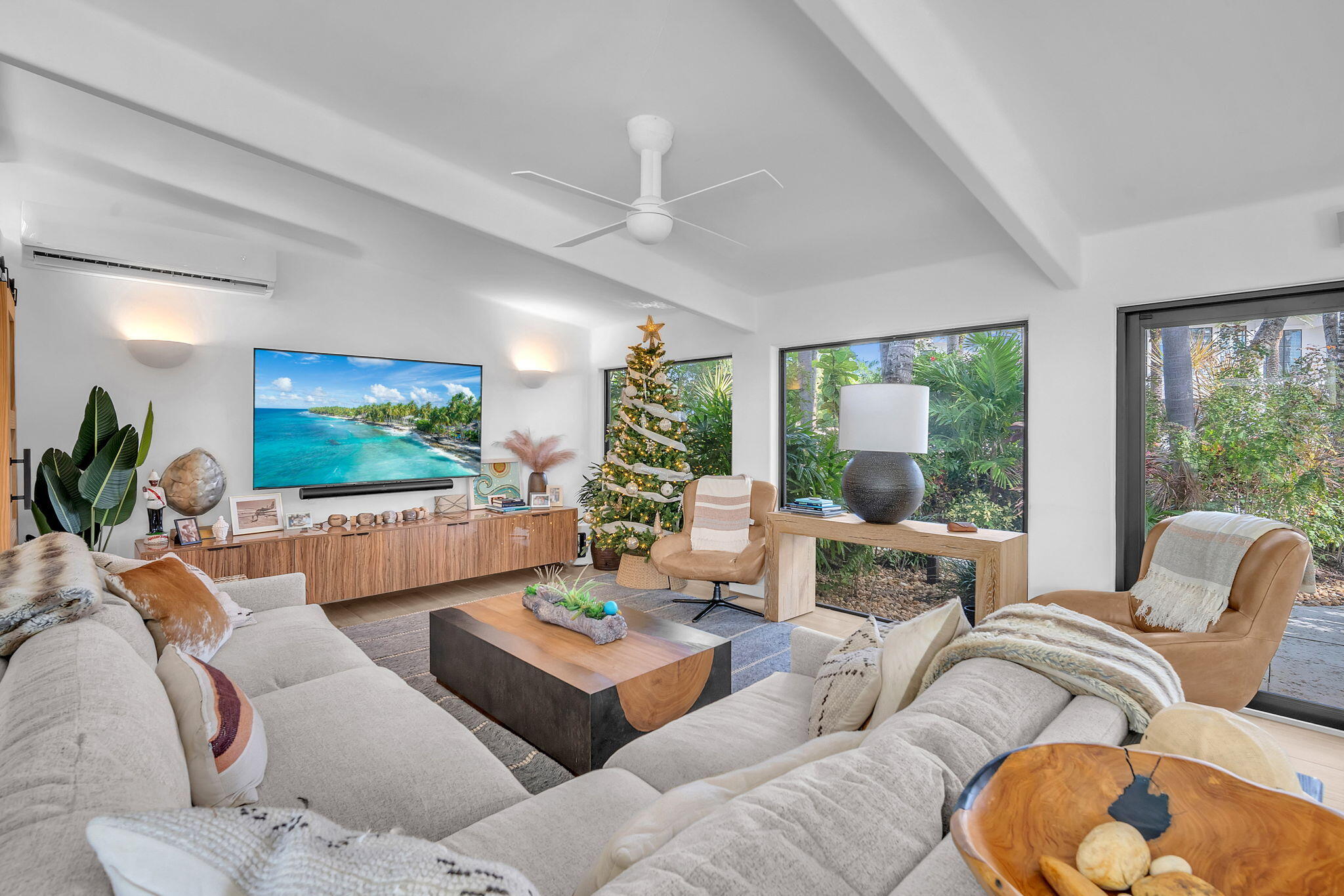 302 Coral Way Fort Lauderdale, FL 33301