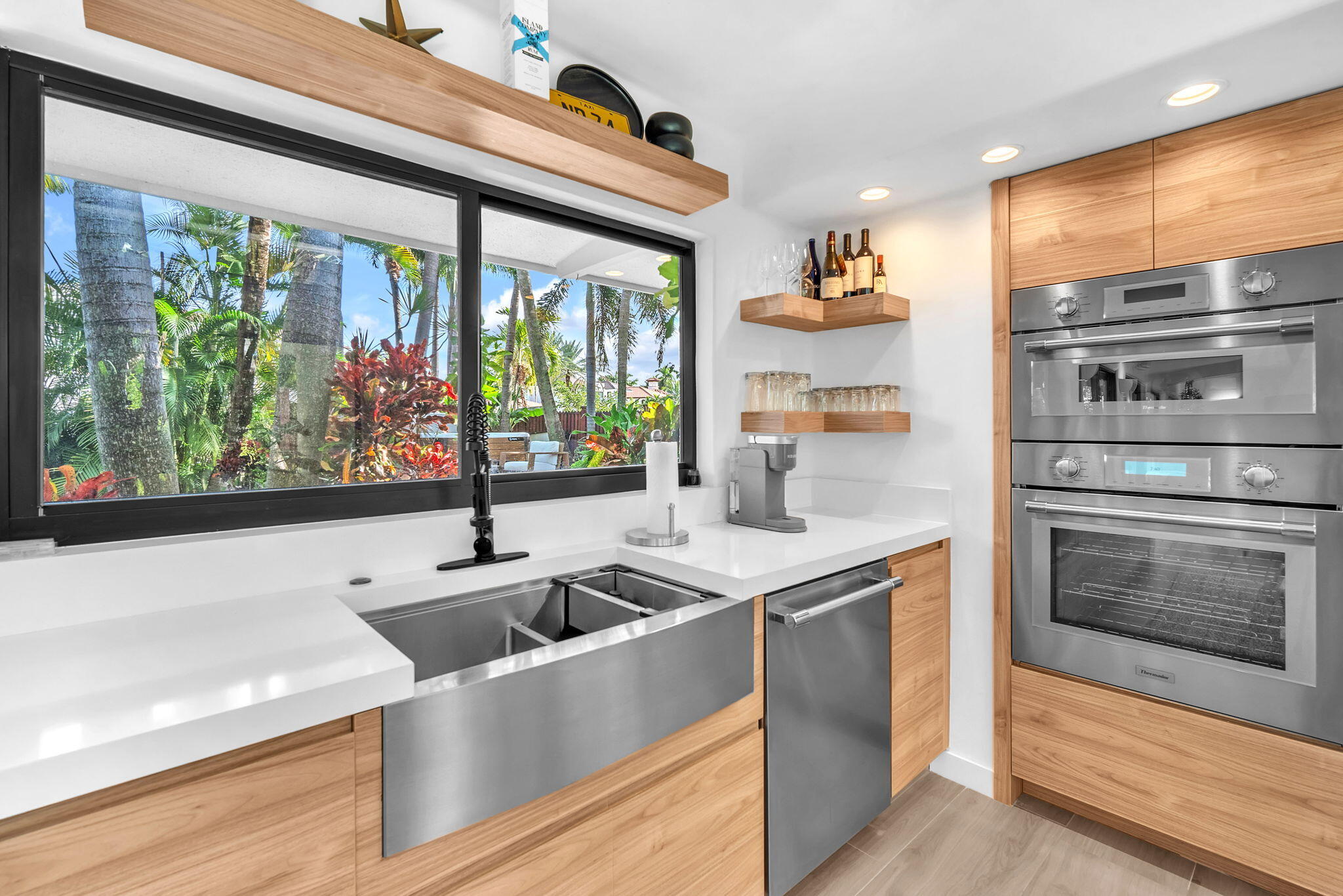 302 Coral Way Fort Lauderdale, FL 33301