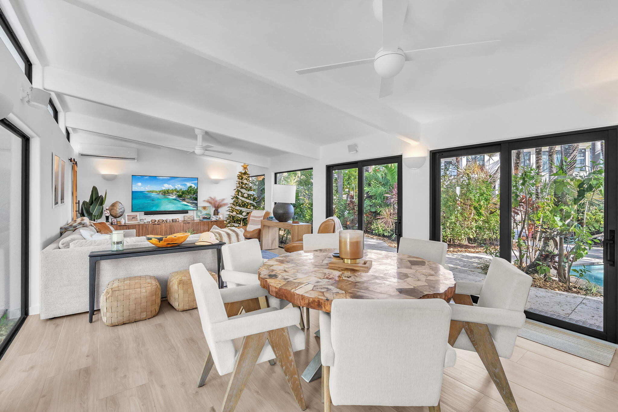 302 Coral Way Fort Lauderdale, FL 33301