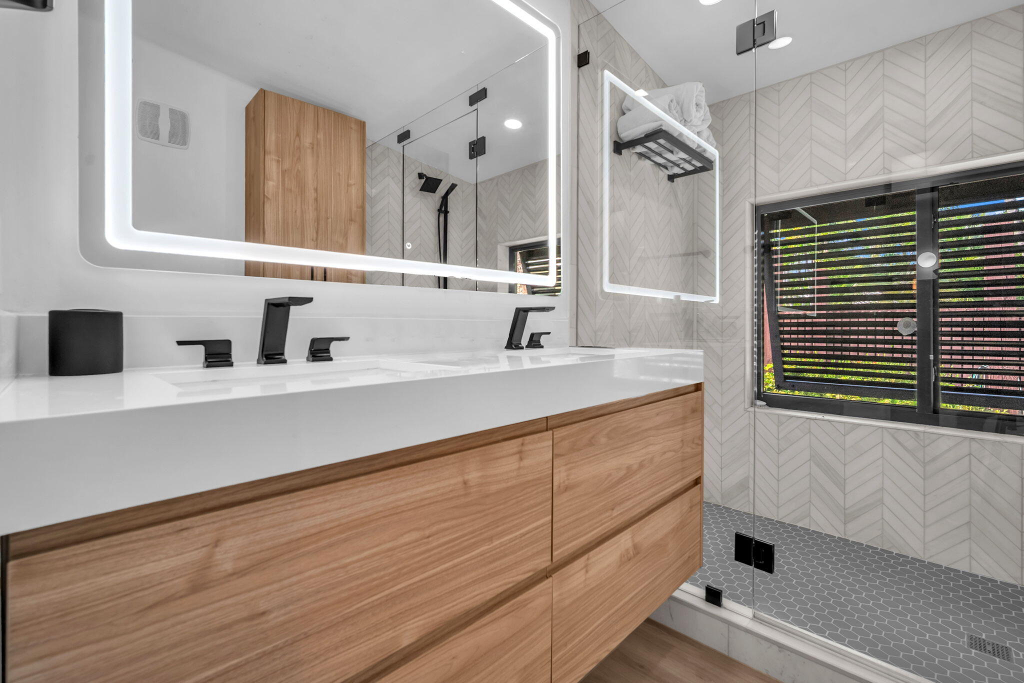 302 Coral Way Fort Lauderdale, FL 33301