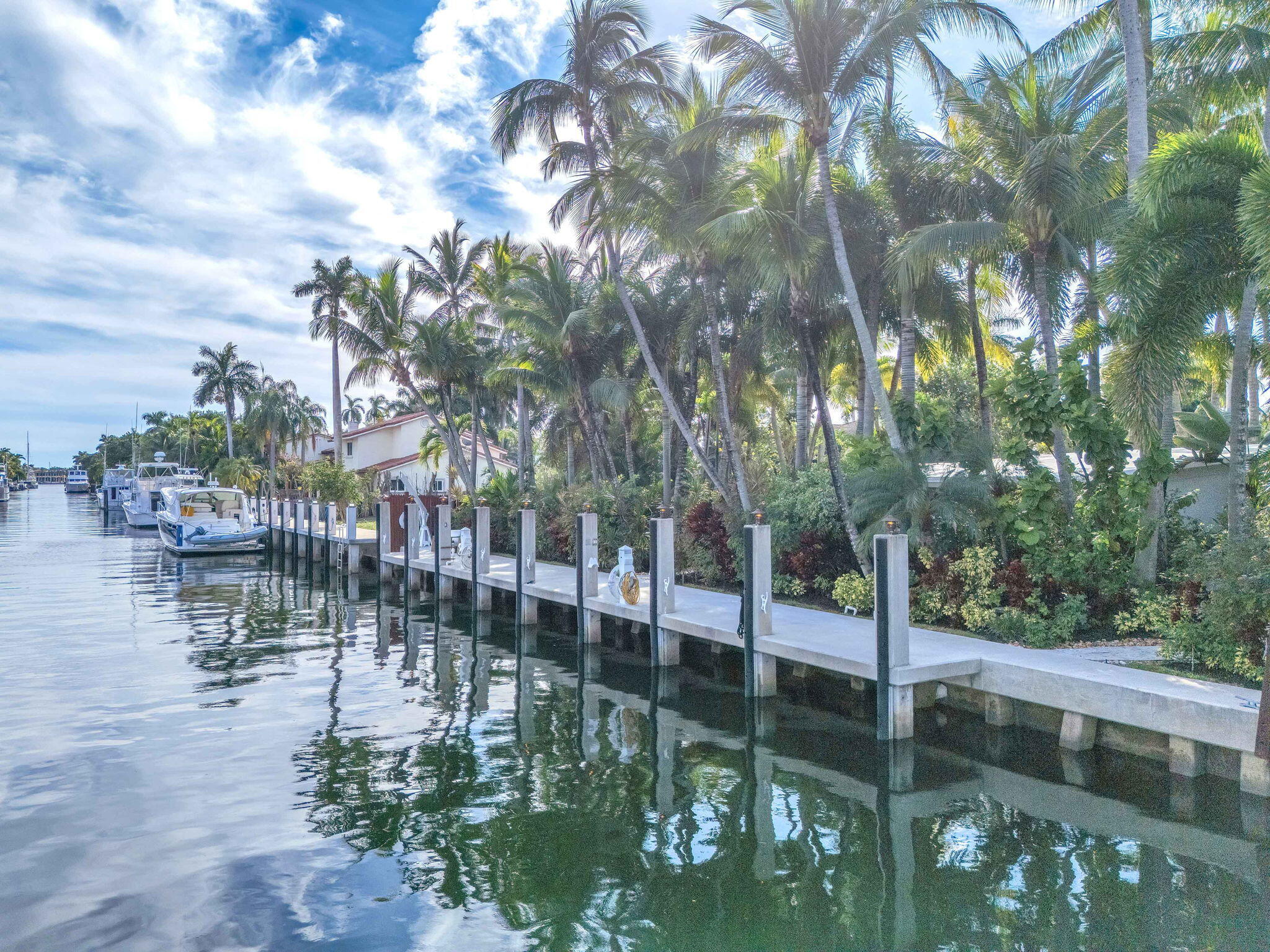 302 Coral Way Fort Lauderdale, FL 33301