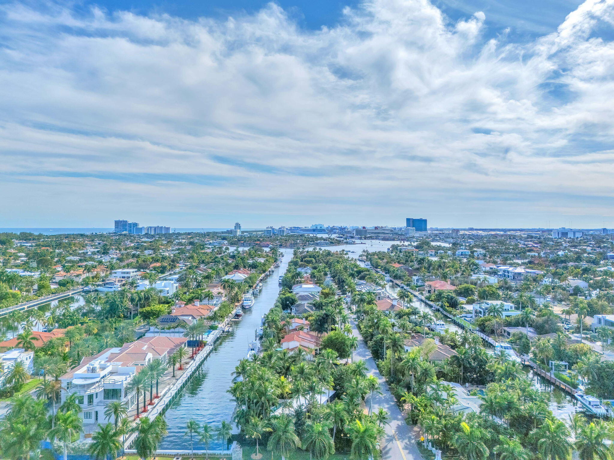 302 Coral Way Fort Lauderdale, FL 33301