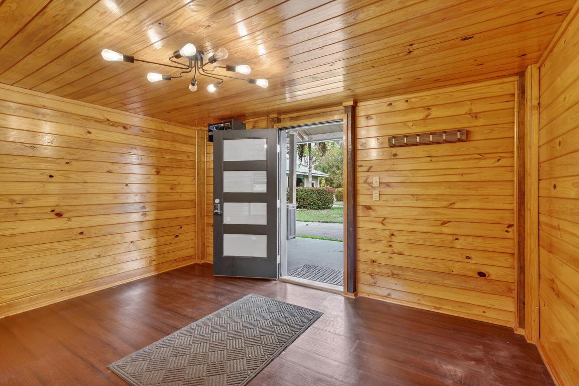 2602 SW 64th Ct Palm City, FL 34990