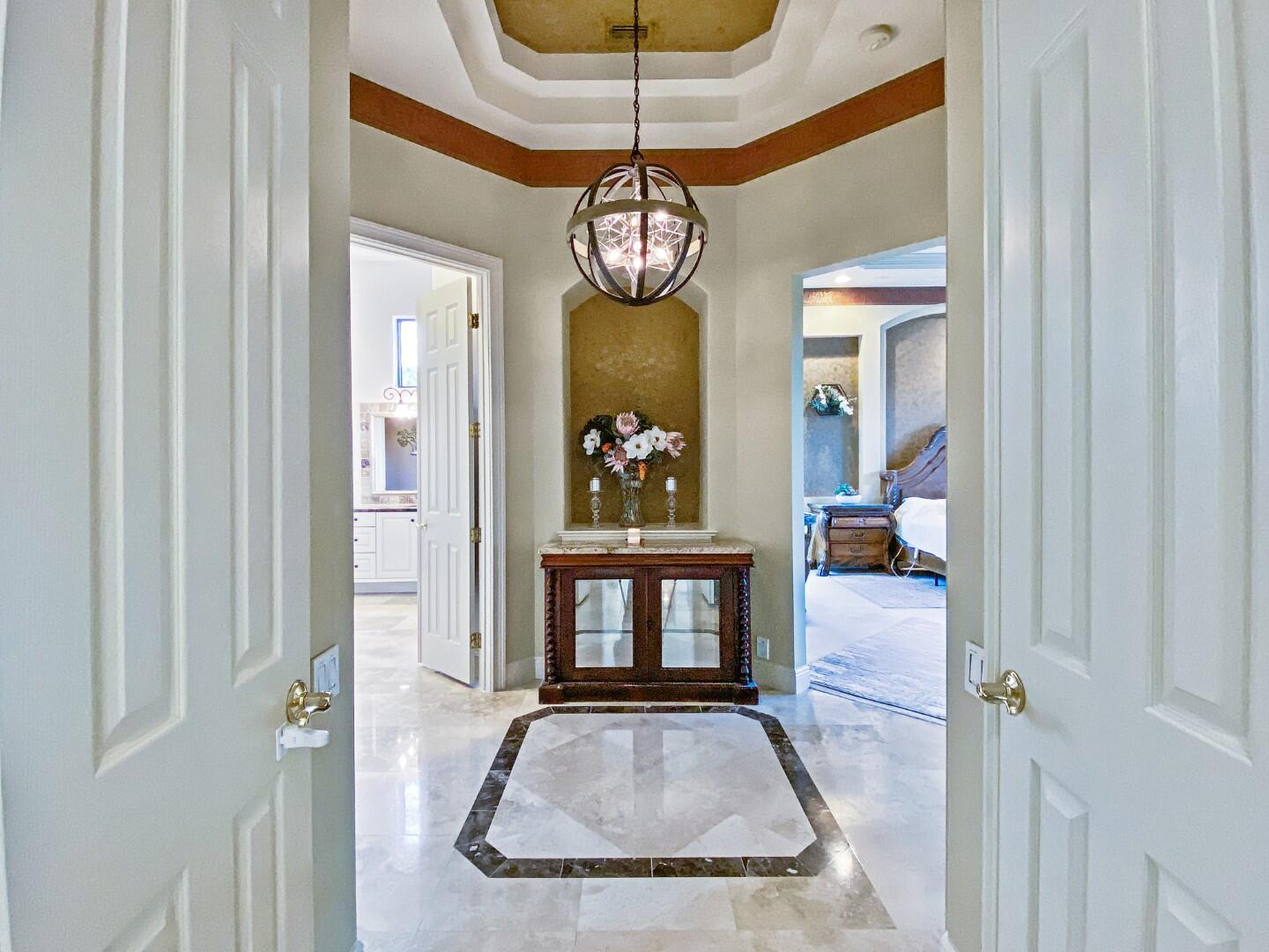 18989 SE Windward Is Jupiter, FL 33458