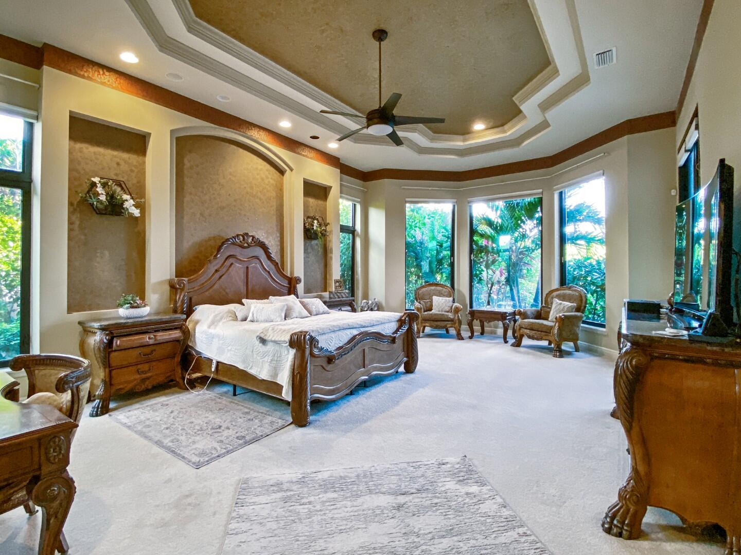 18989 SE Windward Is Jupiter, FL 33458