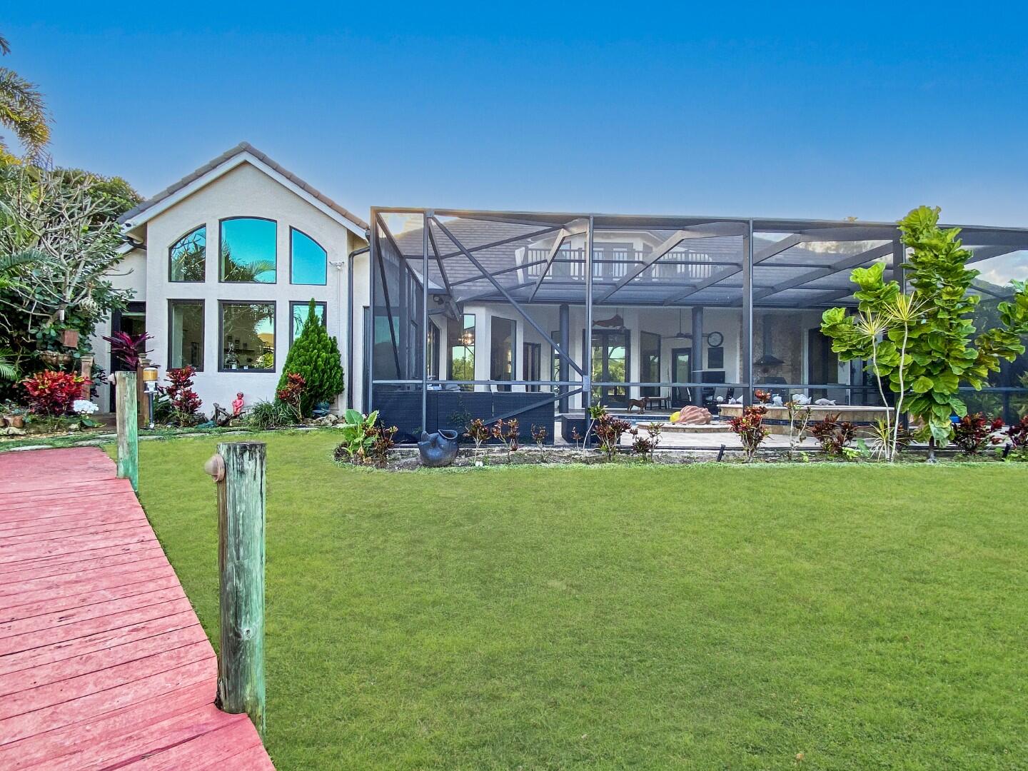 18989 SE Windward Is Jupiter, FL 33458