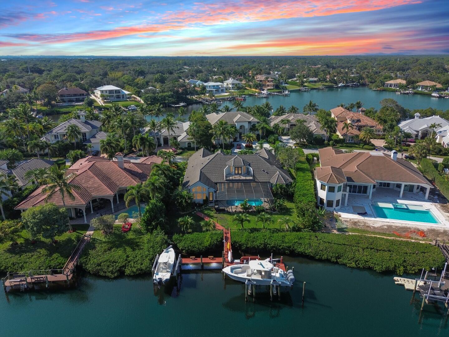 18989 SE Windward Is Jupiter, FL 33458