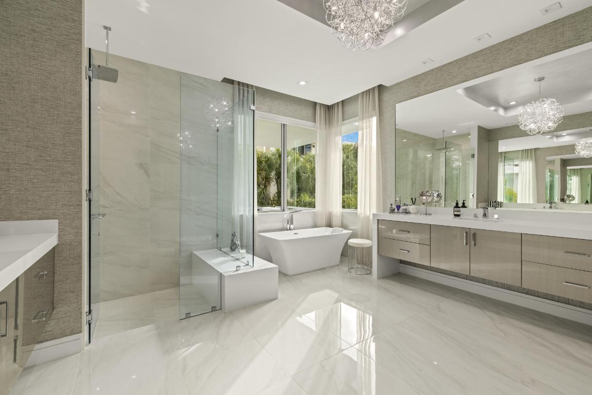 402 Ocean One Juno Beach, FL 33408