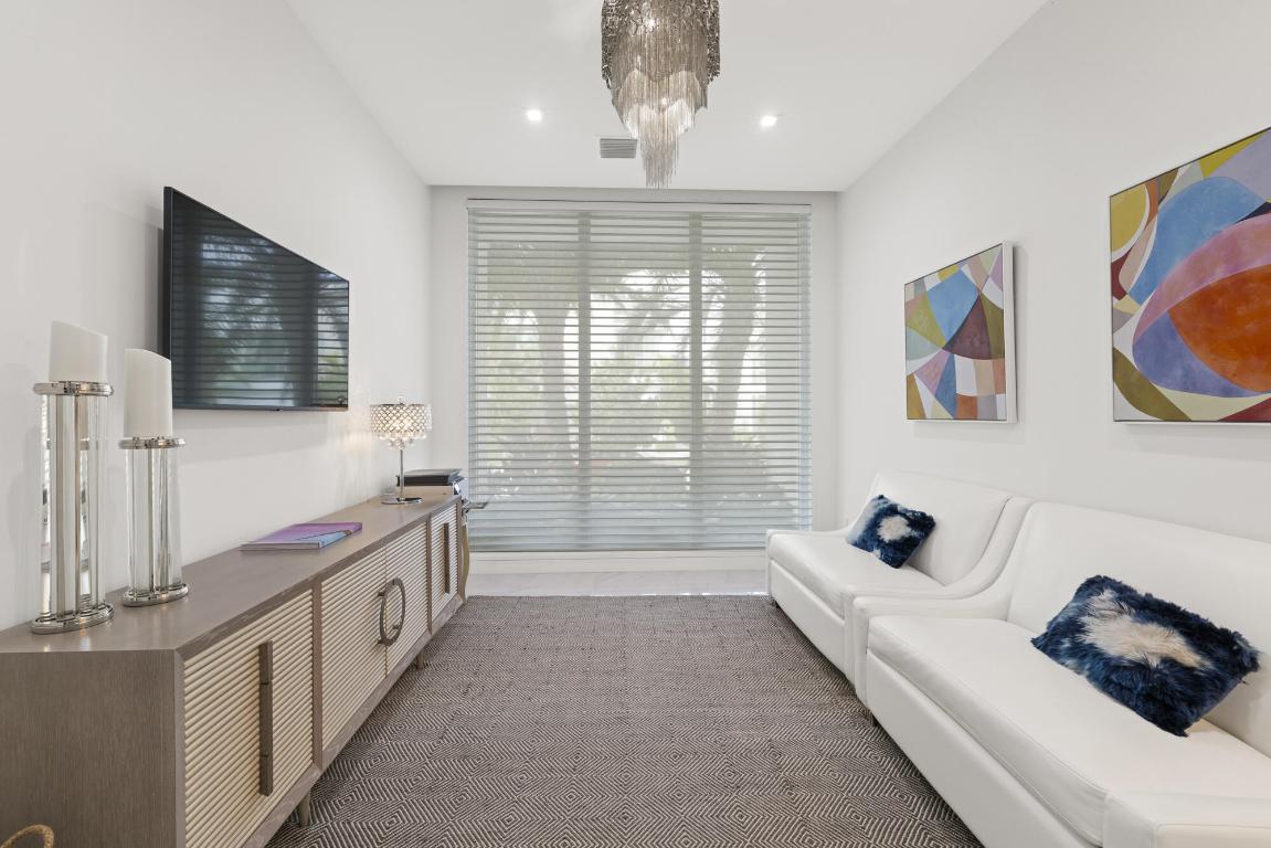 402 Ocean One Juno Beach, FL 33408