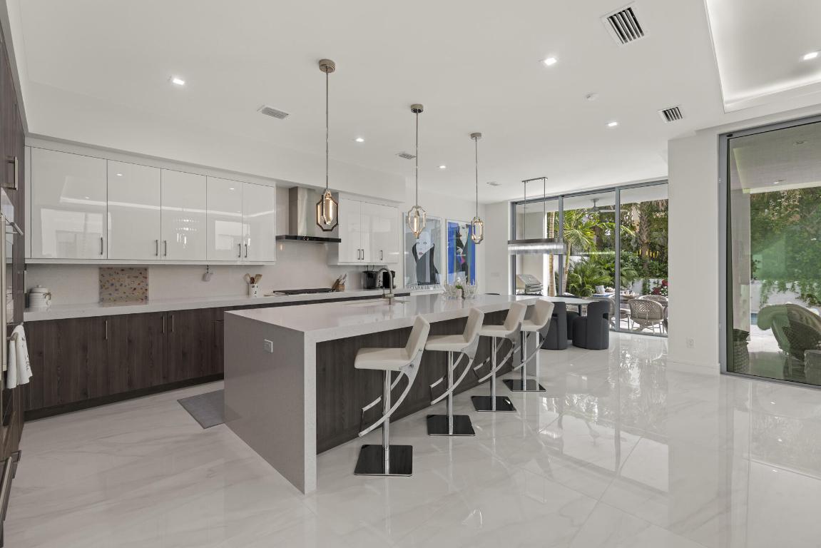 402 Ocean One Juno Beach, FL 33408