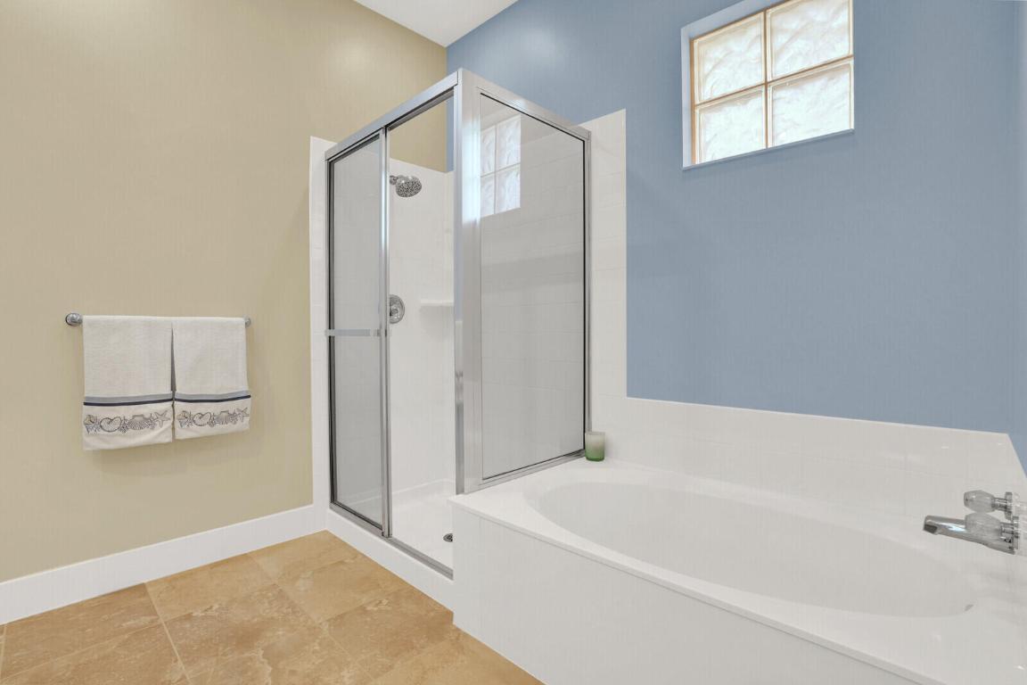 2688 E Community Jupiter, FL 33458