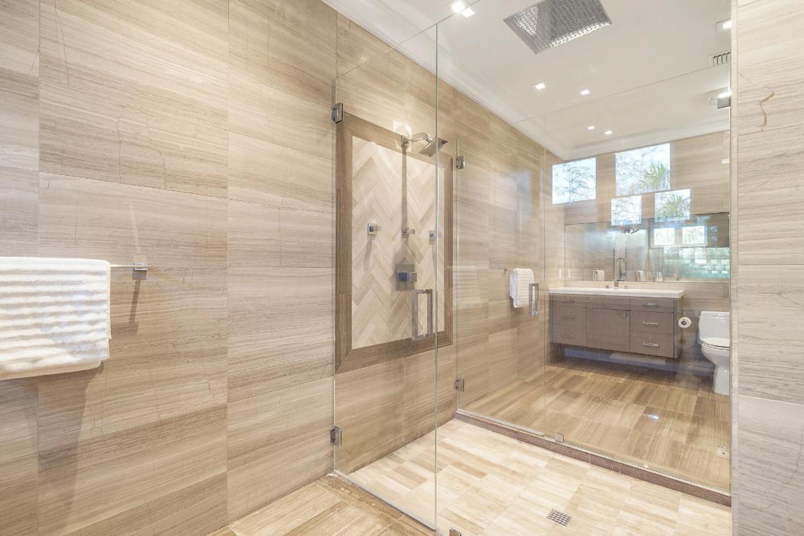 222 Arlington West Palm Beach, FL 33405