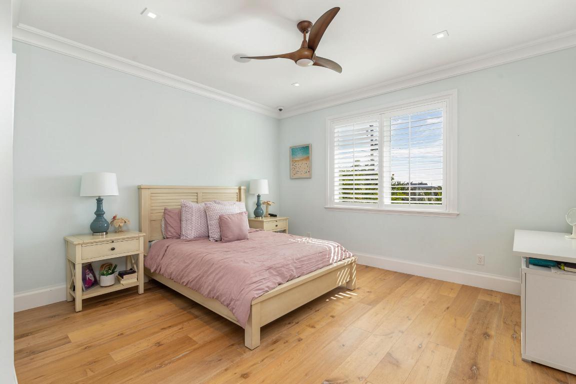 222 Arlington West Palm Beach, FL 33405