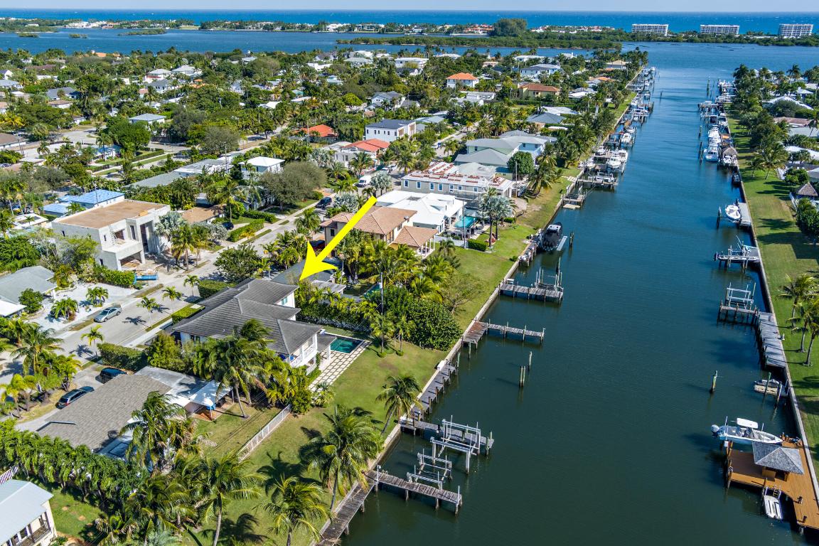 222 Arlington West Palm Beach, FL 33405