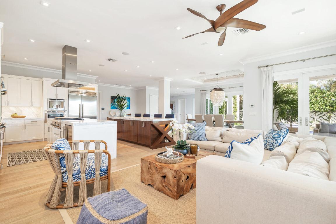 222 Arlington West Palm Beach, FL 33405