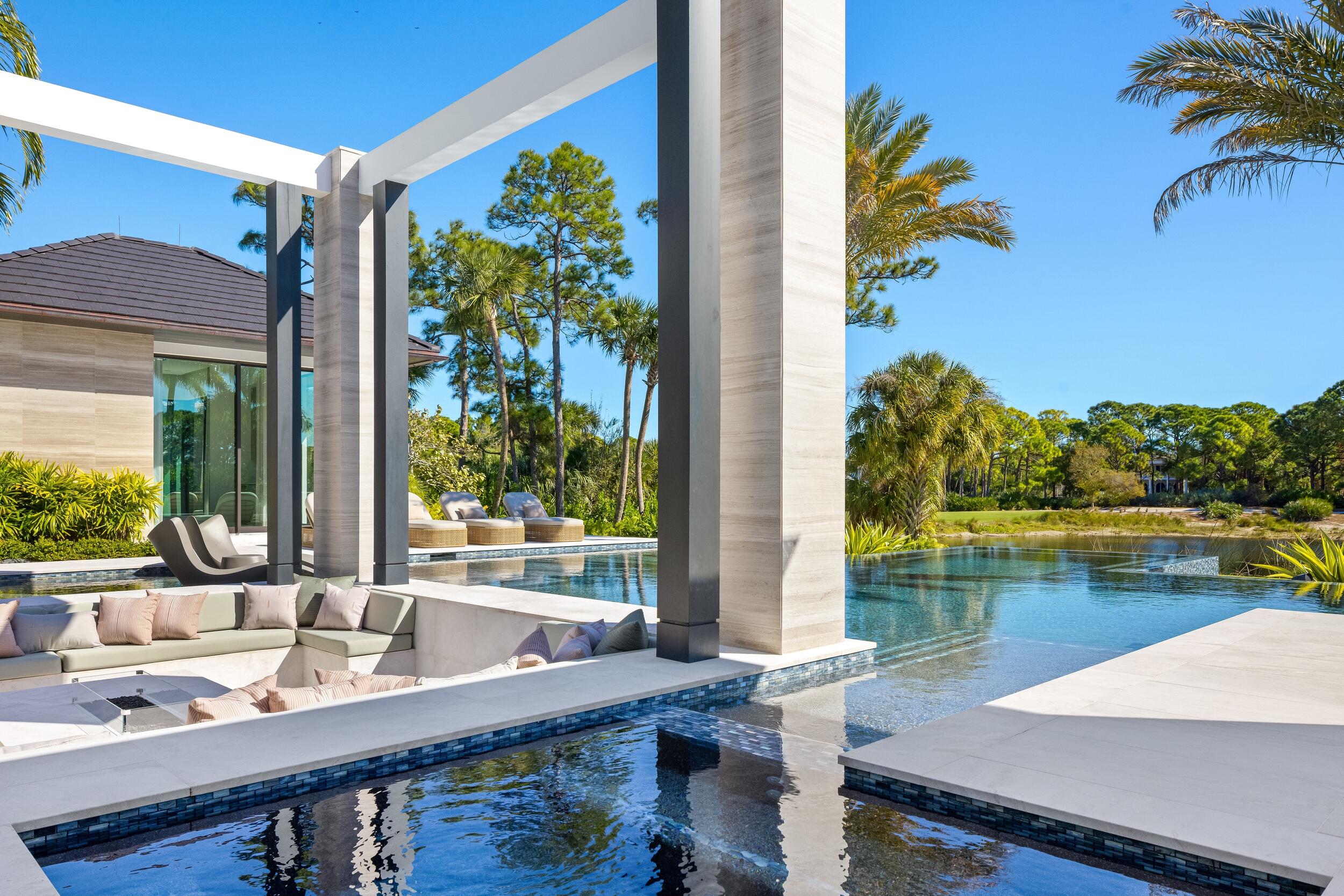 228 Bears Clb Jupiter, FL 33477