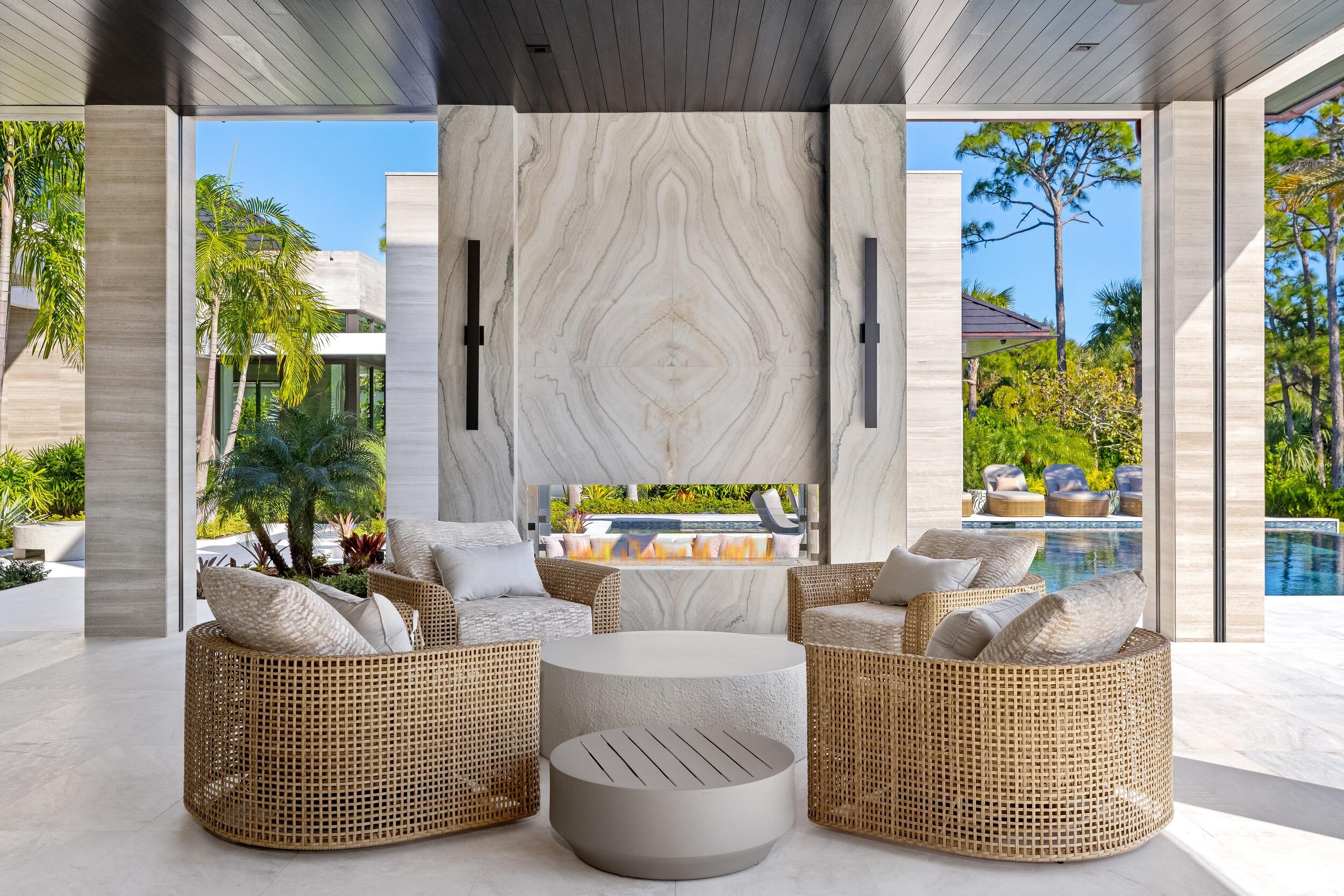 228 Bears Clb Jupiter, FL 33477