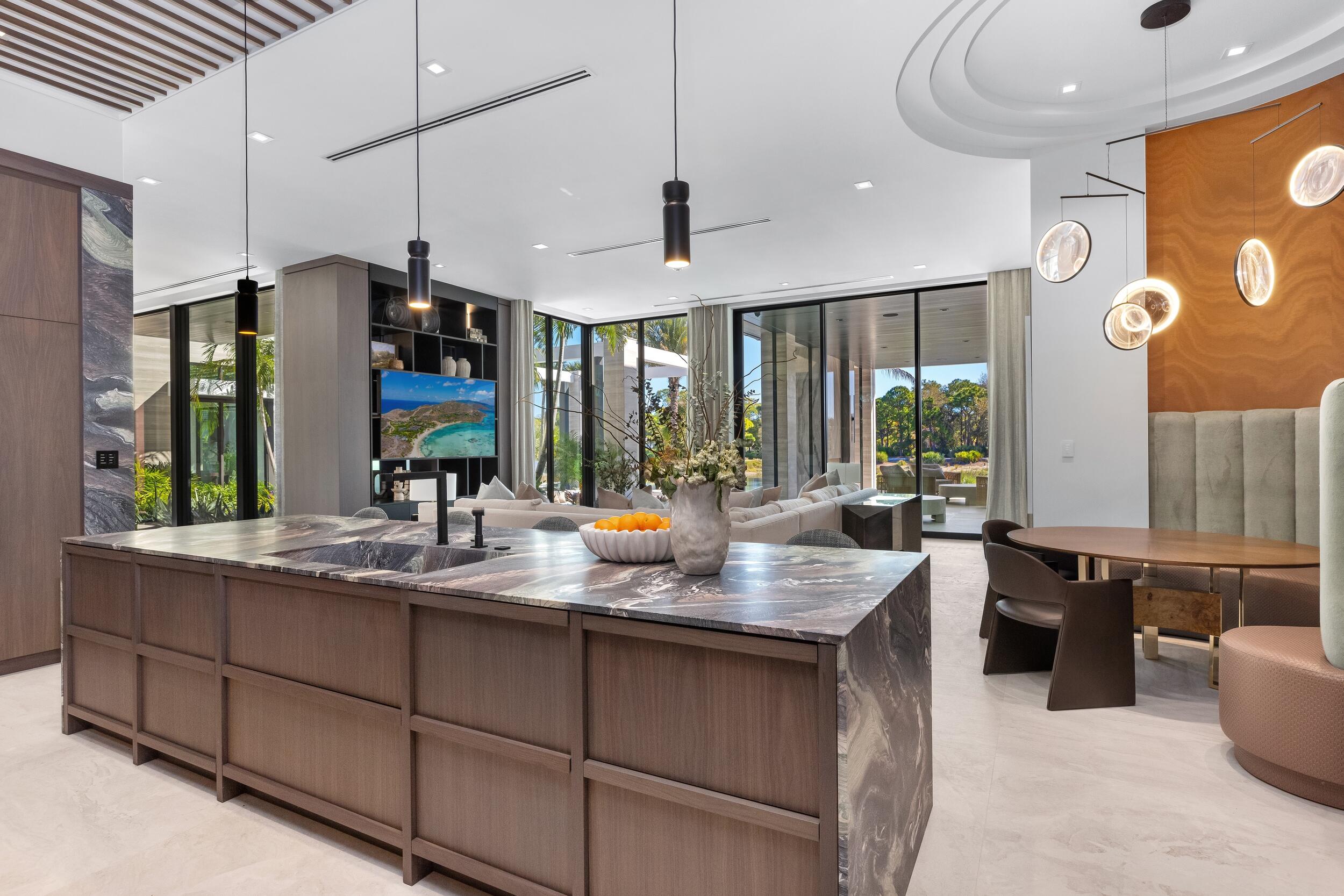 228 Bears Clb Jupiter, FL 33477