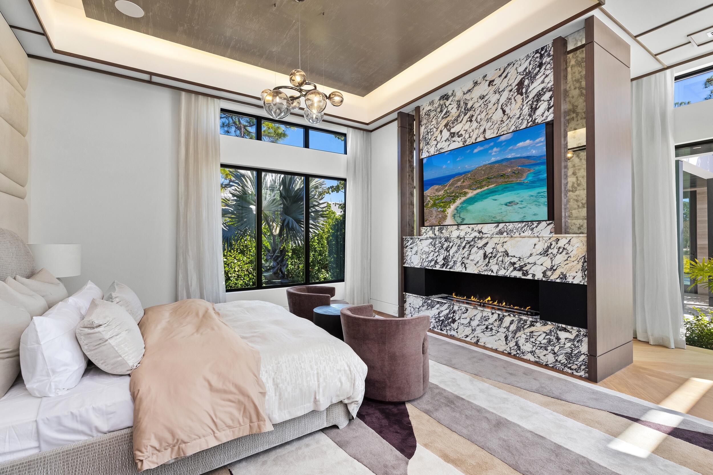 228 Bears Clb Jupiter, FL 33477