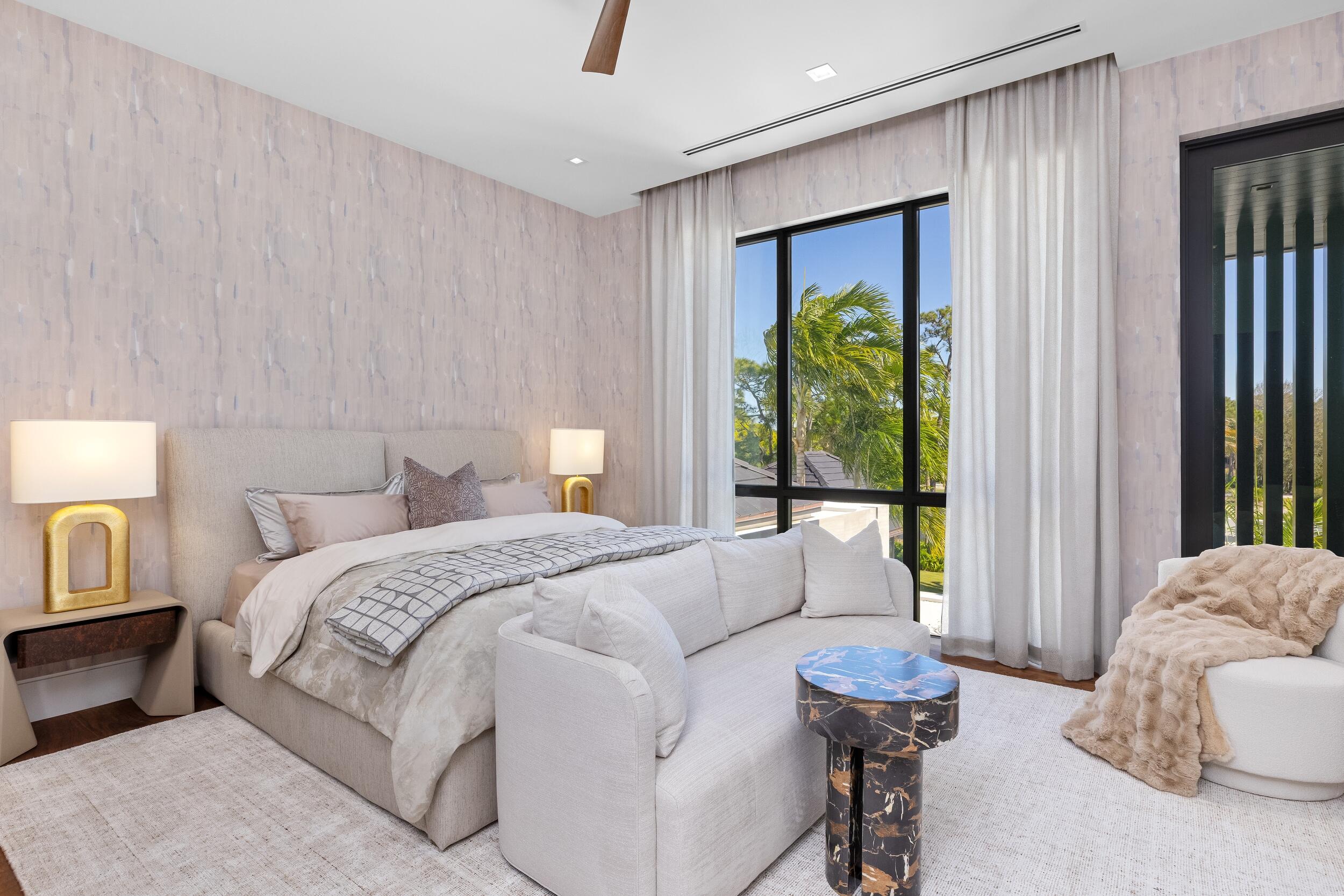 228 Bears Clb Jupiter, FL 33477