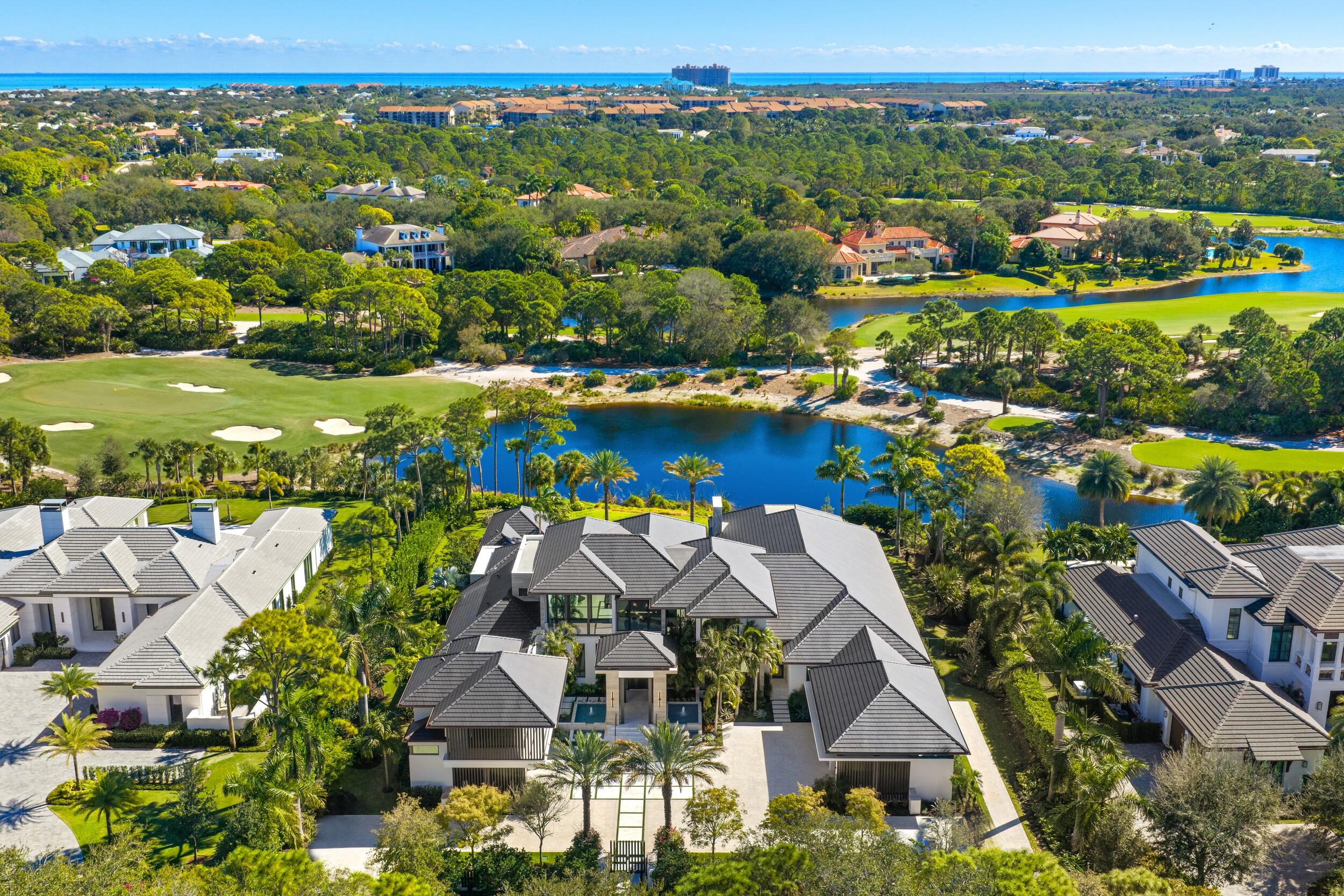 228 Bears Clb Jupiter, FL 33477