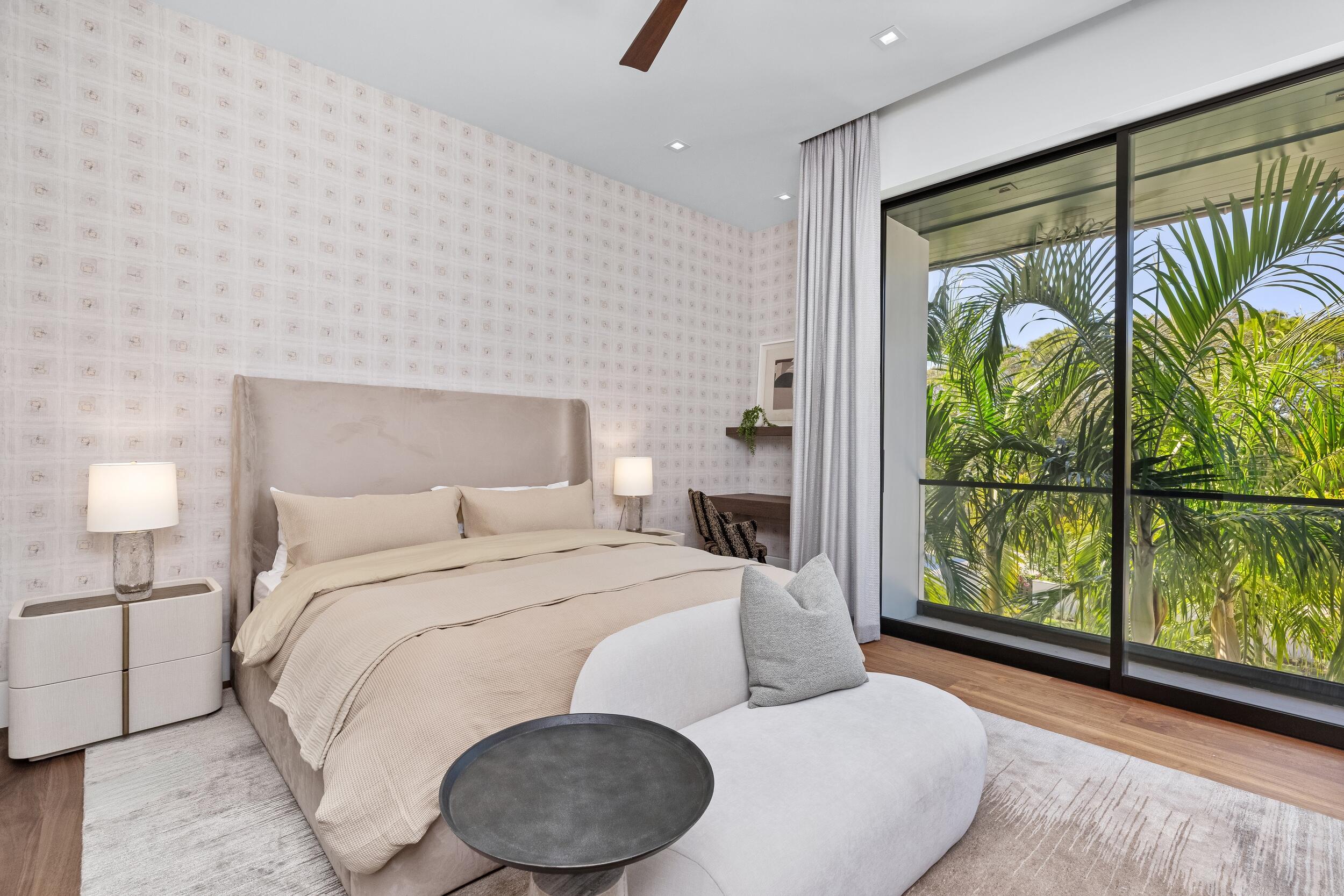 228 Bears Clb Jupiter, FL 33477