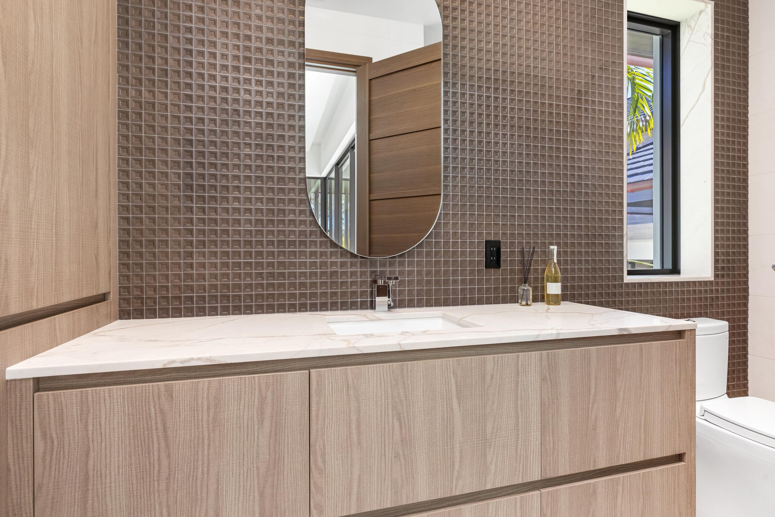 228 Bears Clb Jupiter, FL 33477