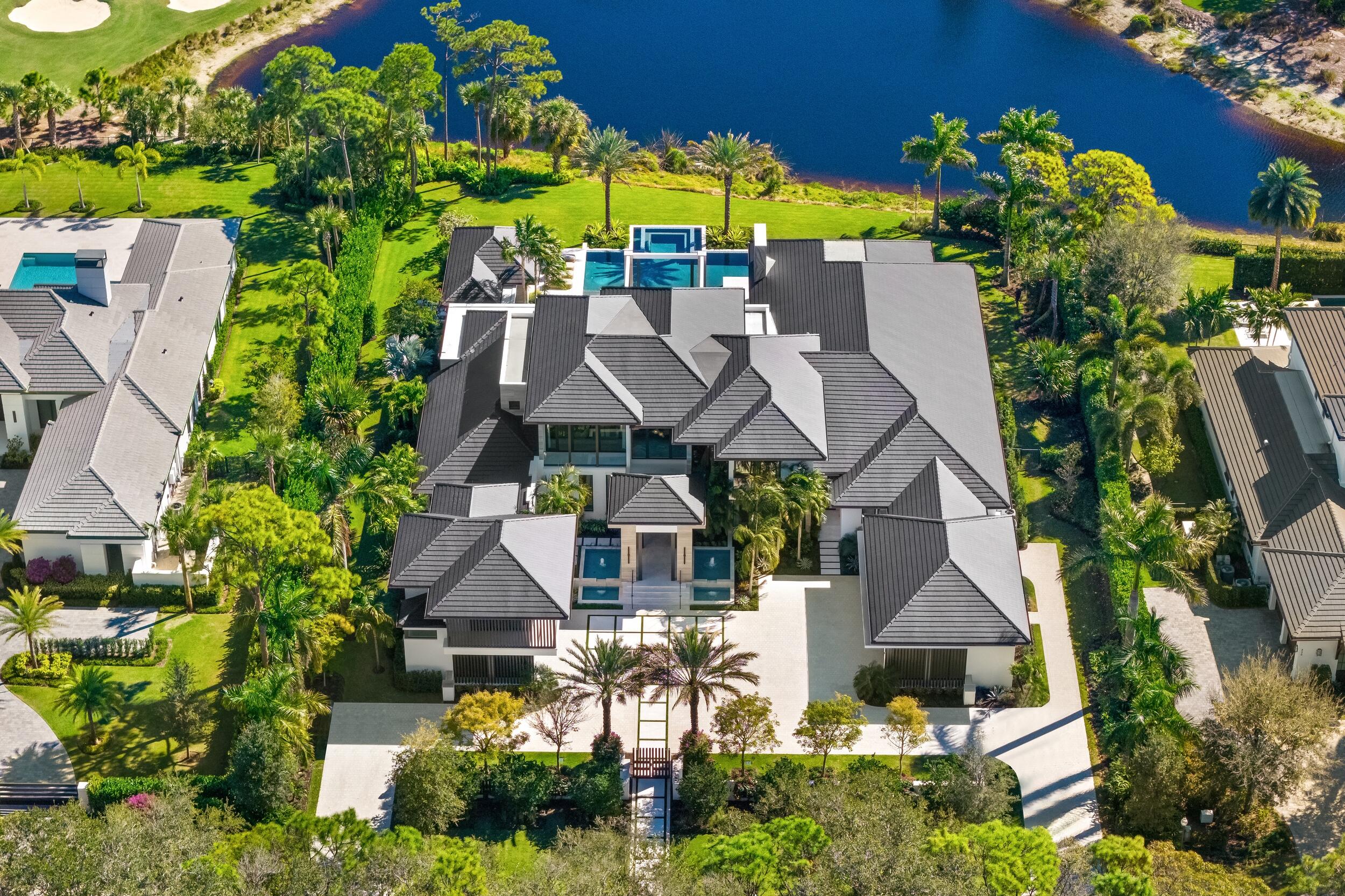 228 Bears Clb Jupiter, FL 33477