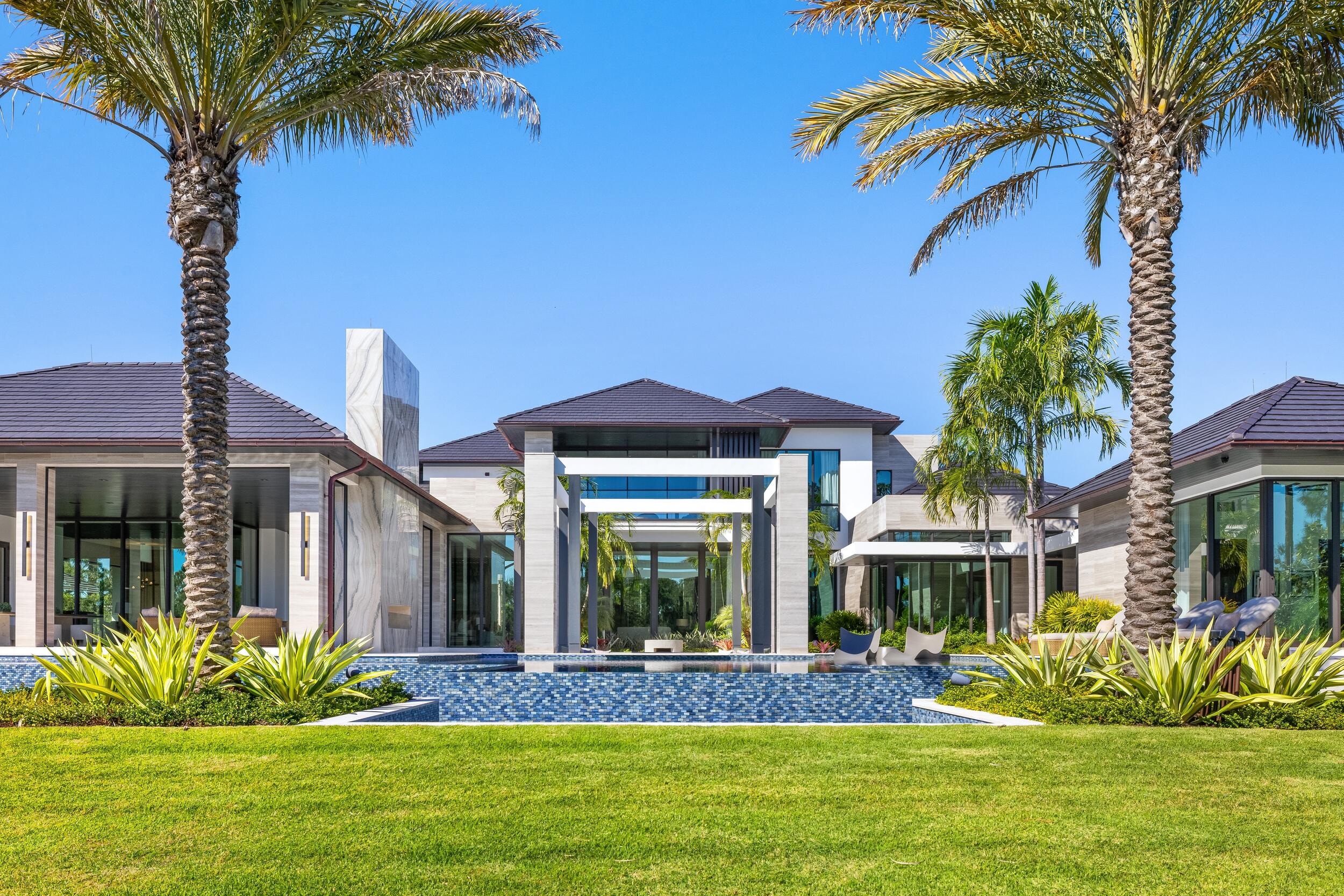 228 Bears Clb Jupiter, FL 33477