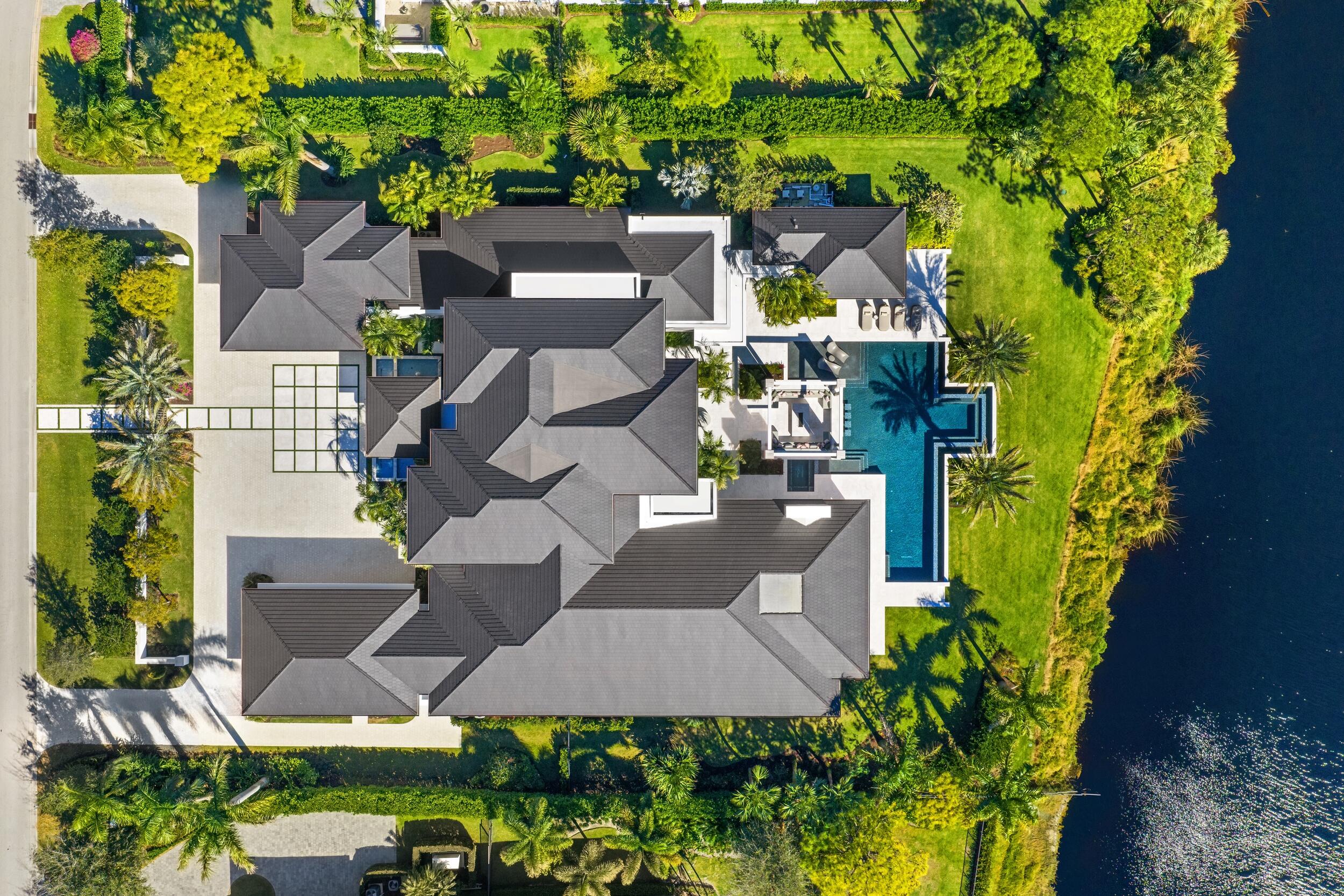 228 Bears Clb Jupiter, FL 33477