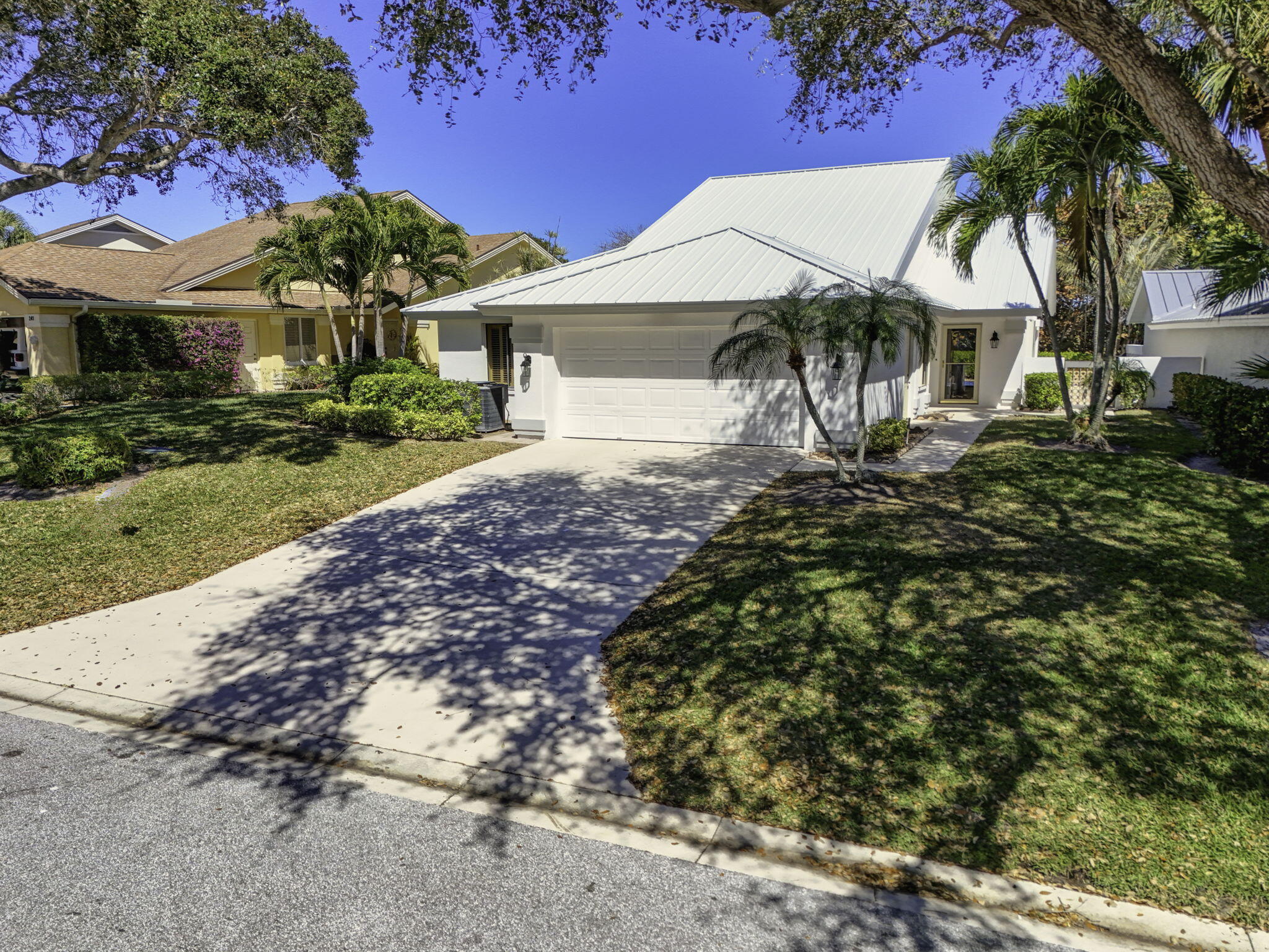 239 Ridge Jupiter, FL 33477