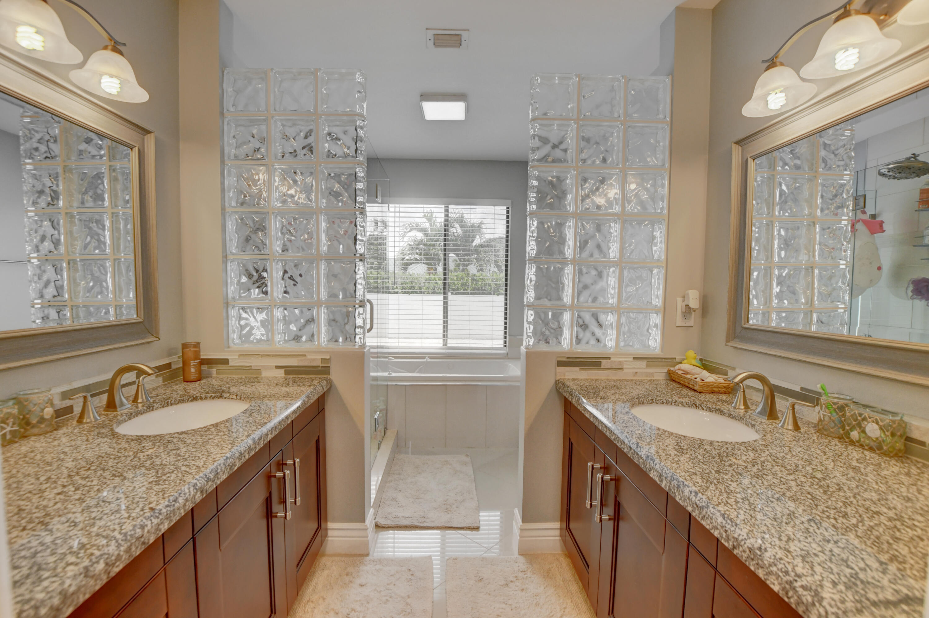 4174 Palo Verde Boynton Beach, FL 33436