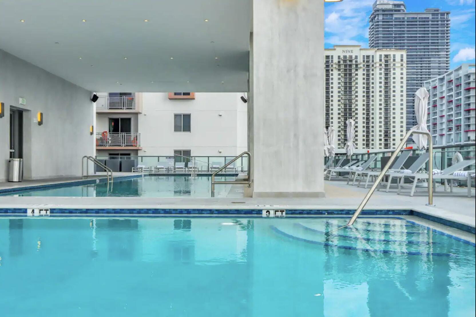 229 SW 9th #201 Miami, FL 33130