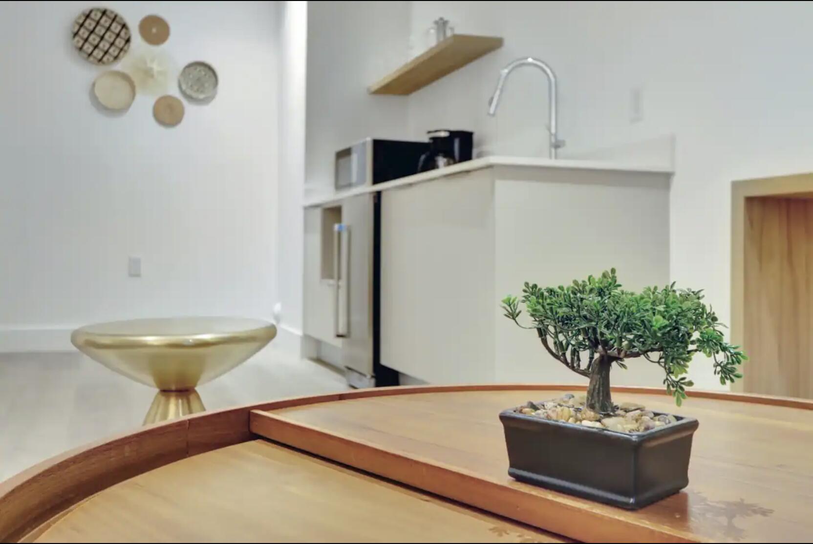 229 SW 9th #201 Miami, FL 33130