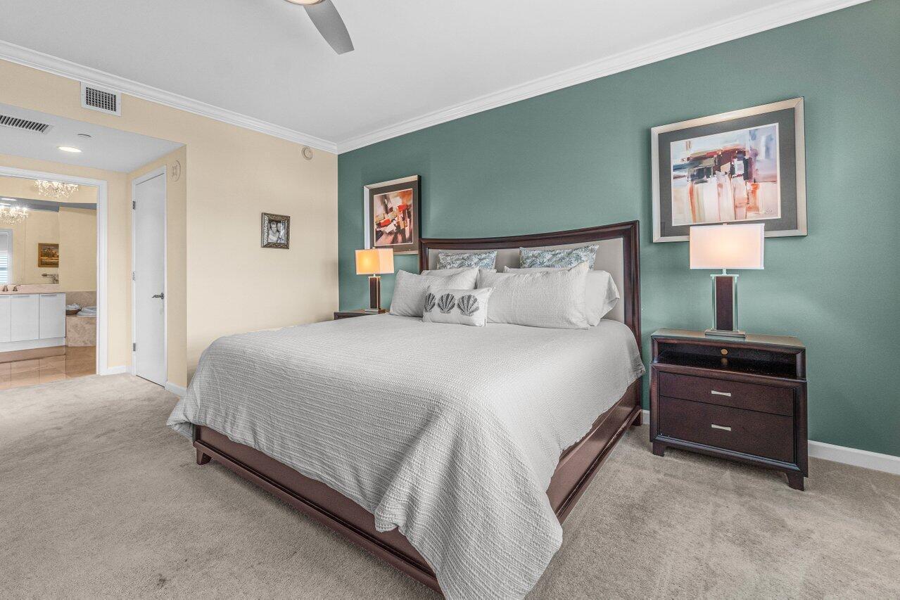 2650 Lake Shr #302 Riviera Beach, FL 33404