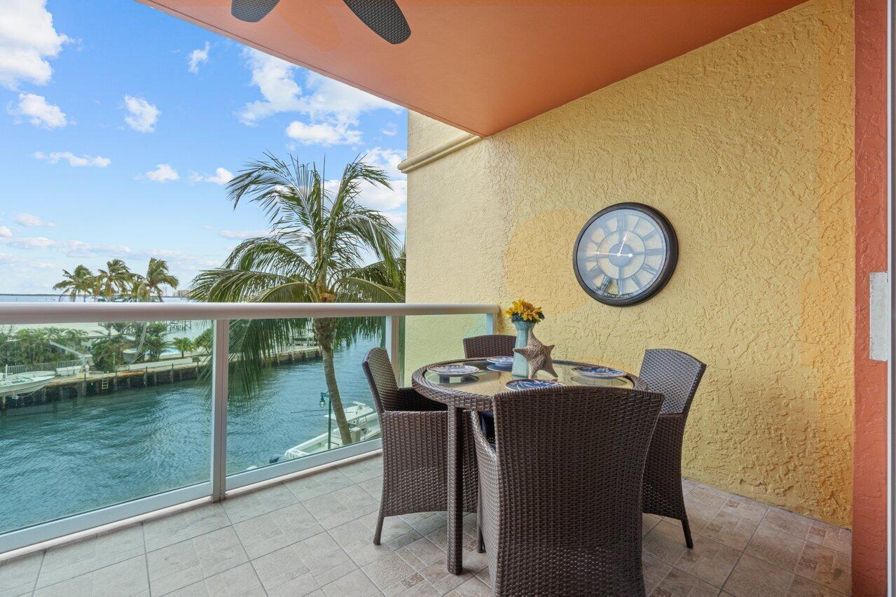 2650 Lake Shr #302 Riviera Beach, FL 33404