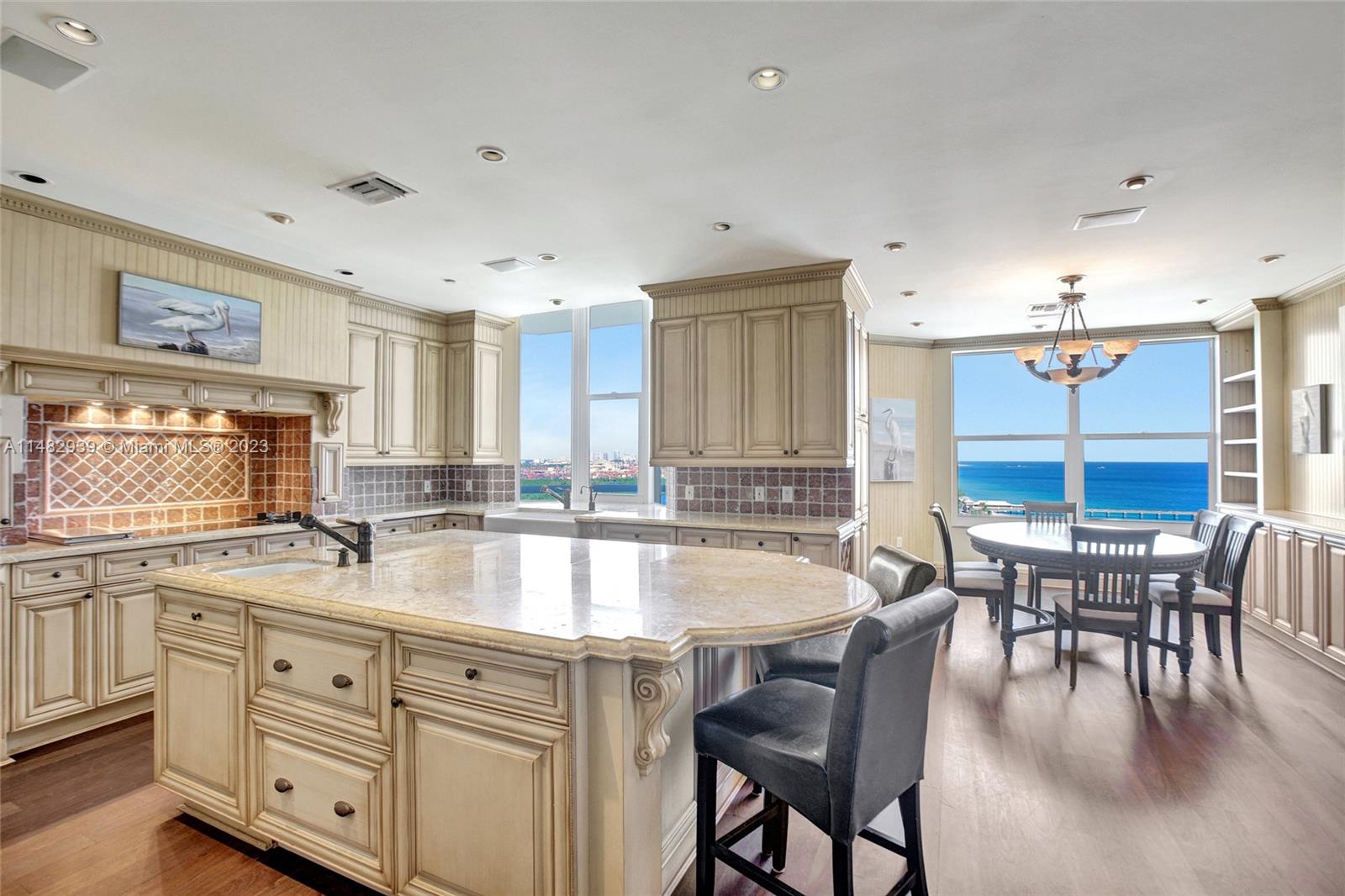 6051 N Ocean Dr #PH5 Hollywood, FL 33019