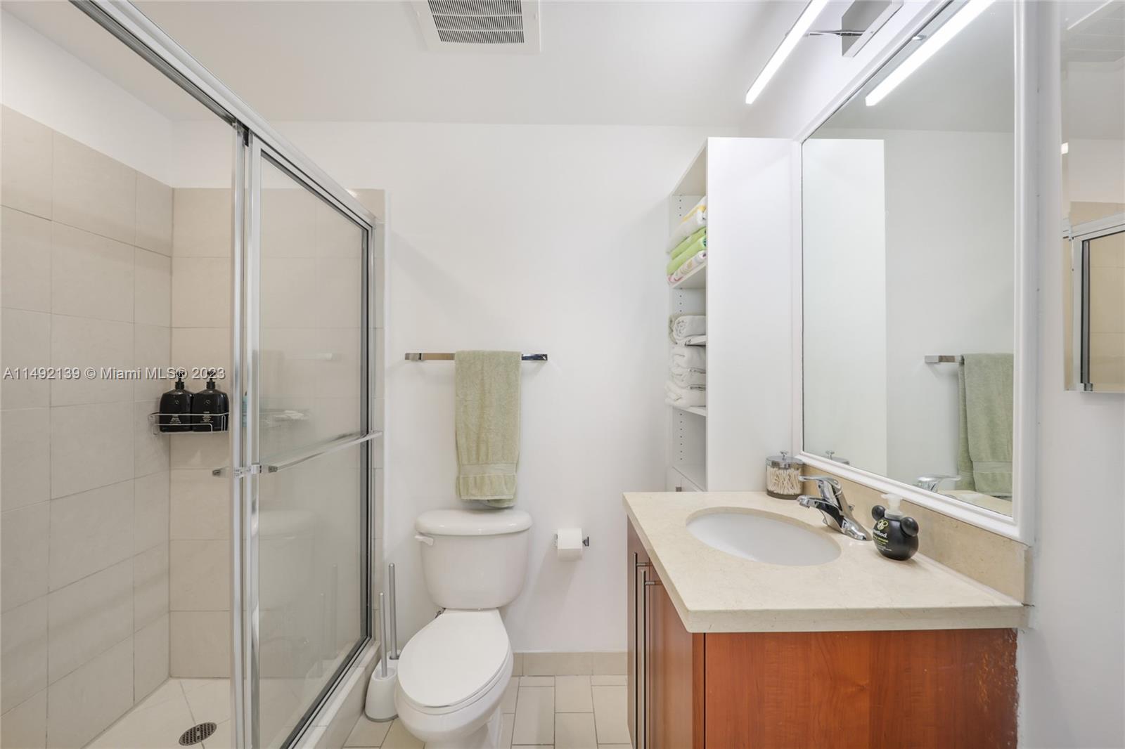 79 SW 12th St #2412-S Miami, FL 33130