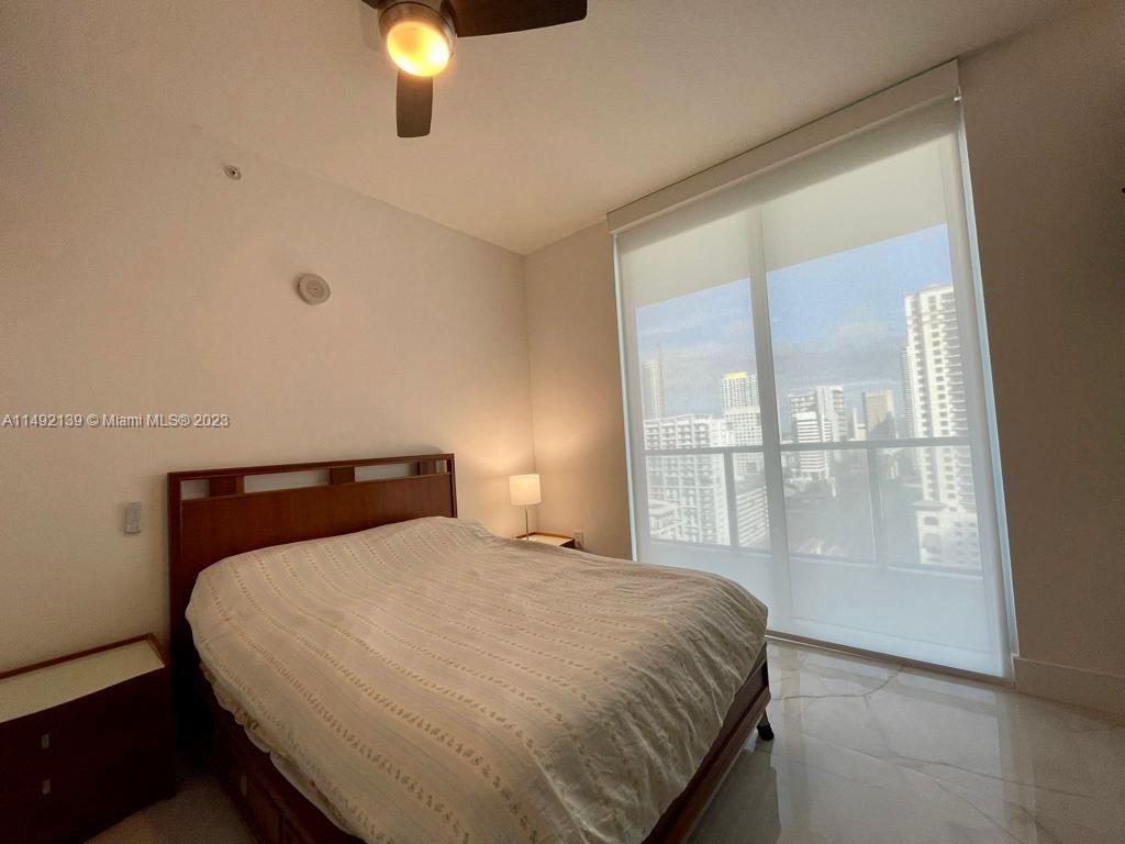 79 SW 12th St #2412-S Miami, FL 33130