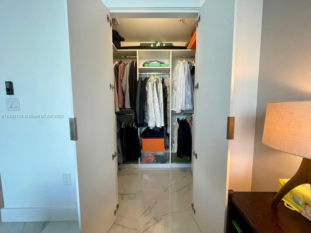 79 SW 12th St #2412-S Miami, FL 33130