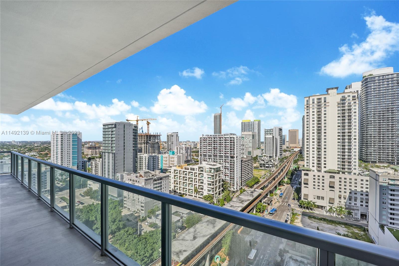 79 SW 12th St #2412-S Miami, FL 33130