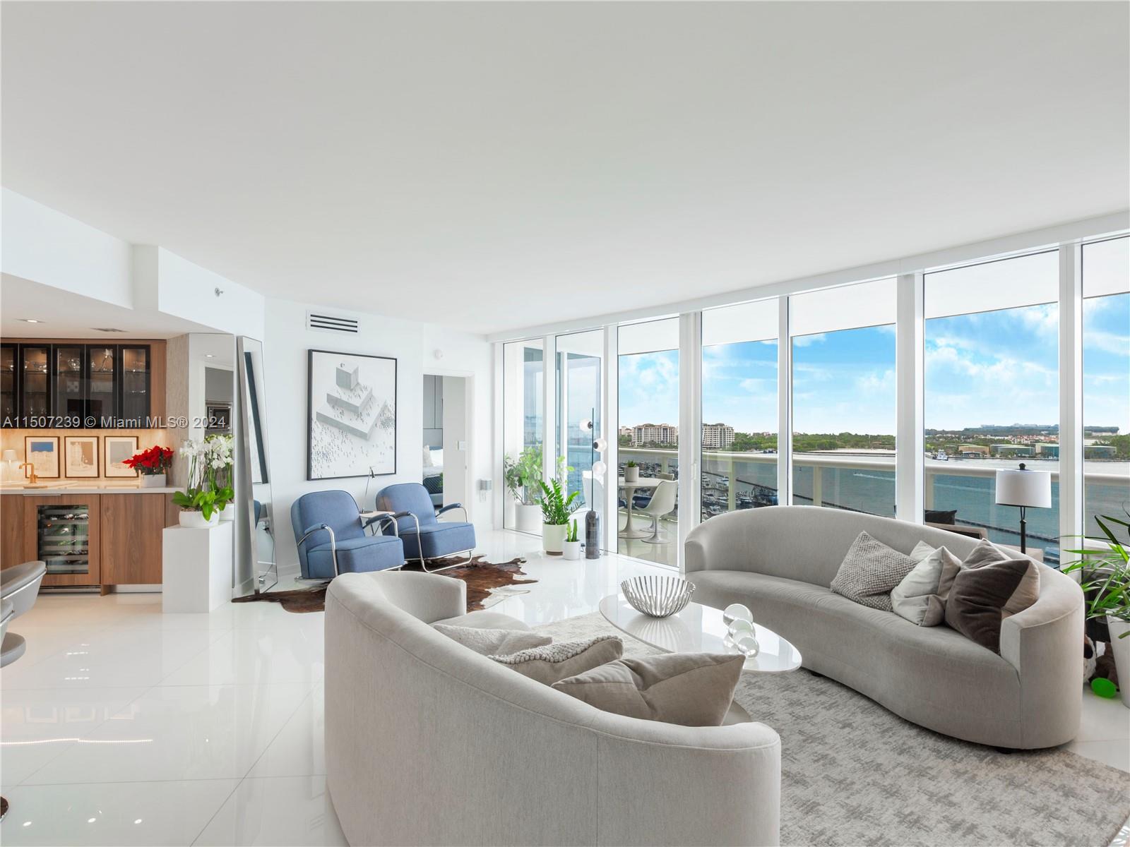 image Murano Grande18