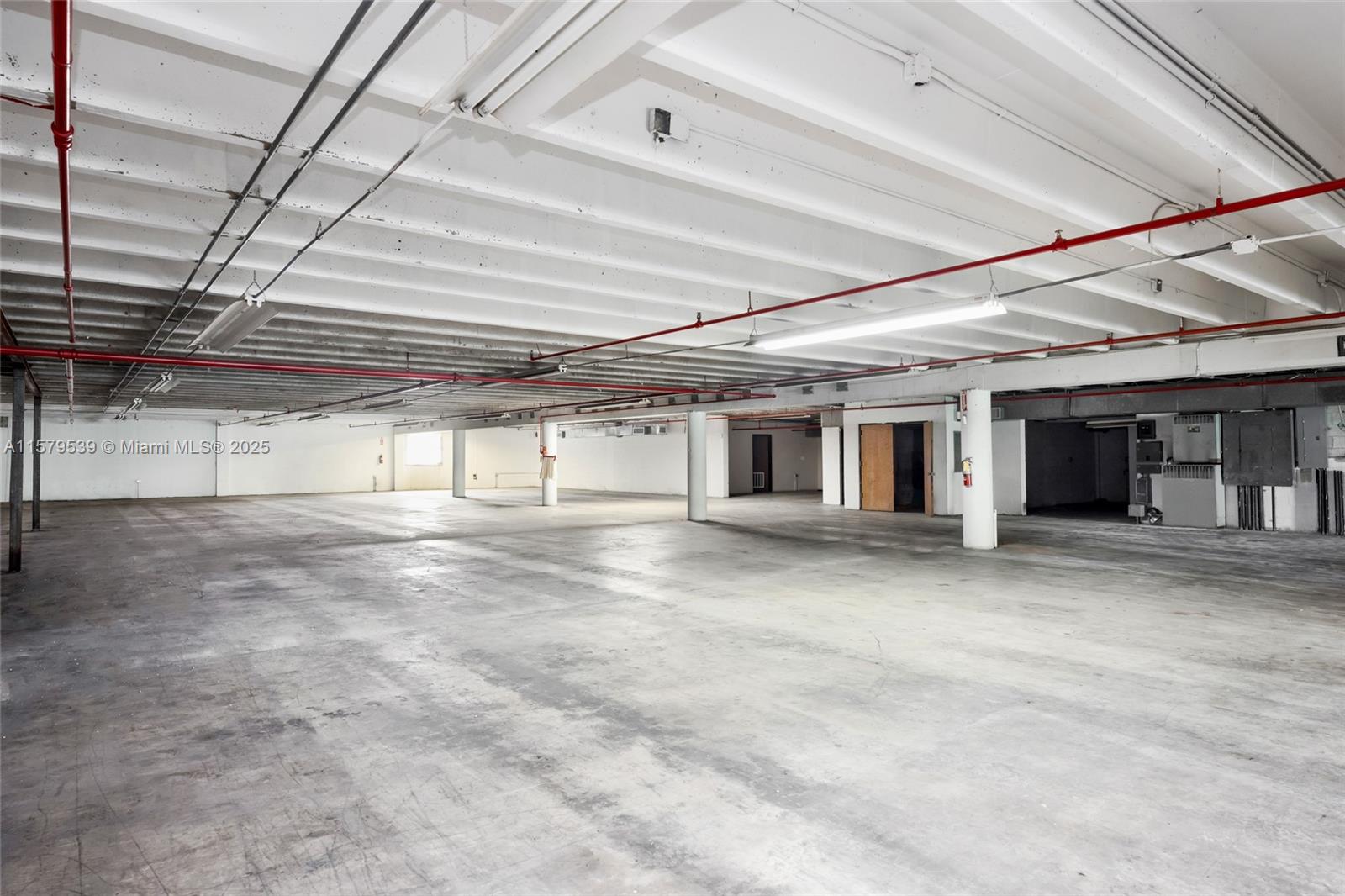 3480 NW 41st St Miami, FL 33142