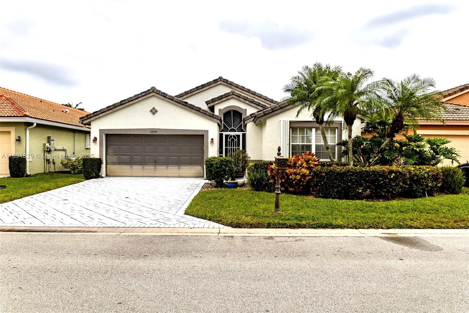 12244 Castle Pines Rd
