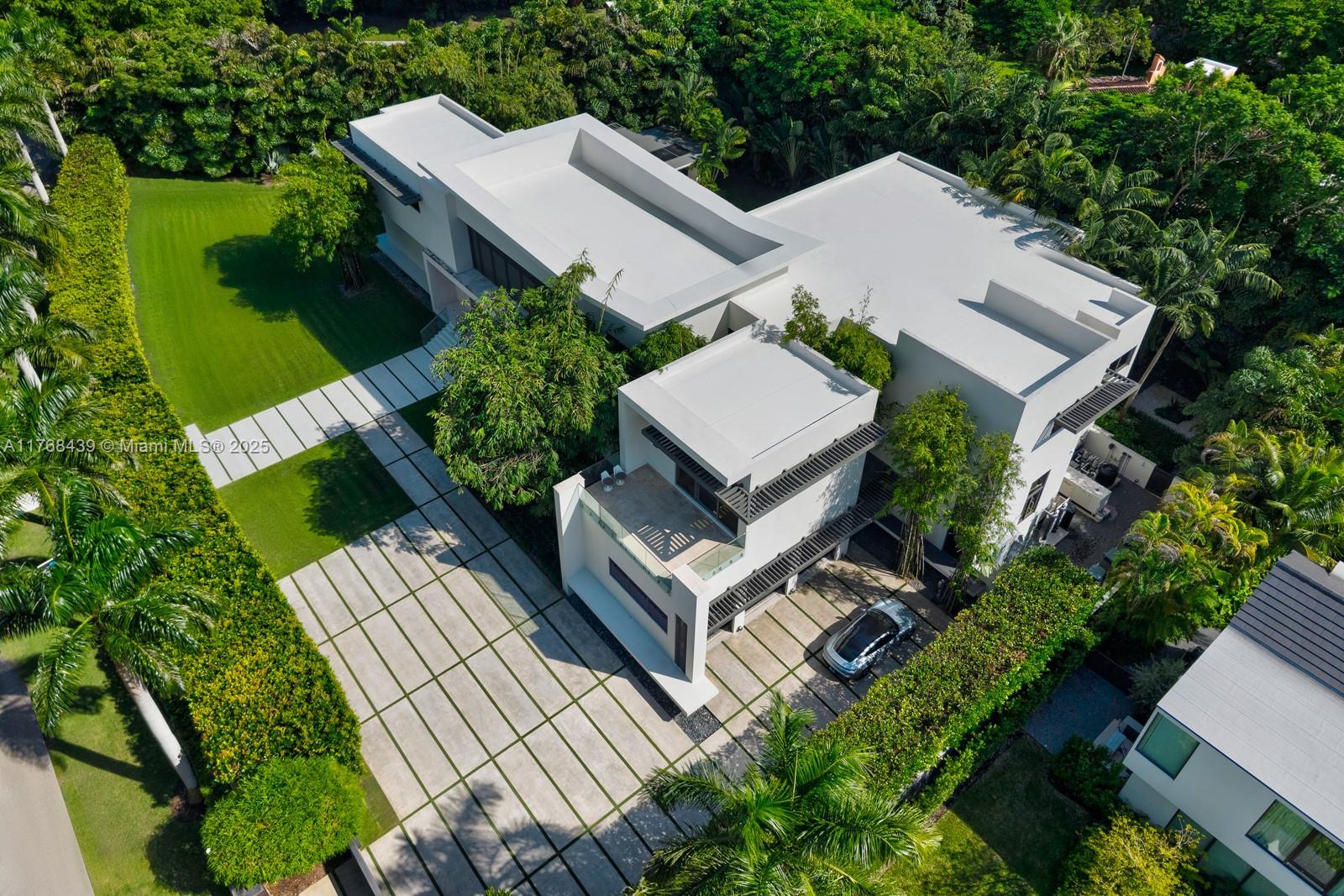 4780 SW 86th Ter Miami, FL 33143 4780 SW 86th Ter Miami, FL 33143