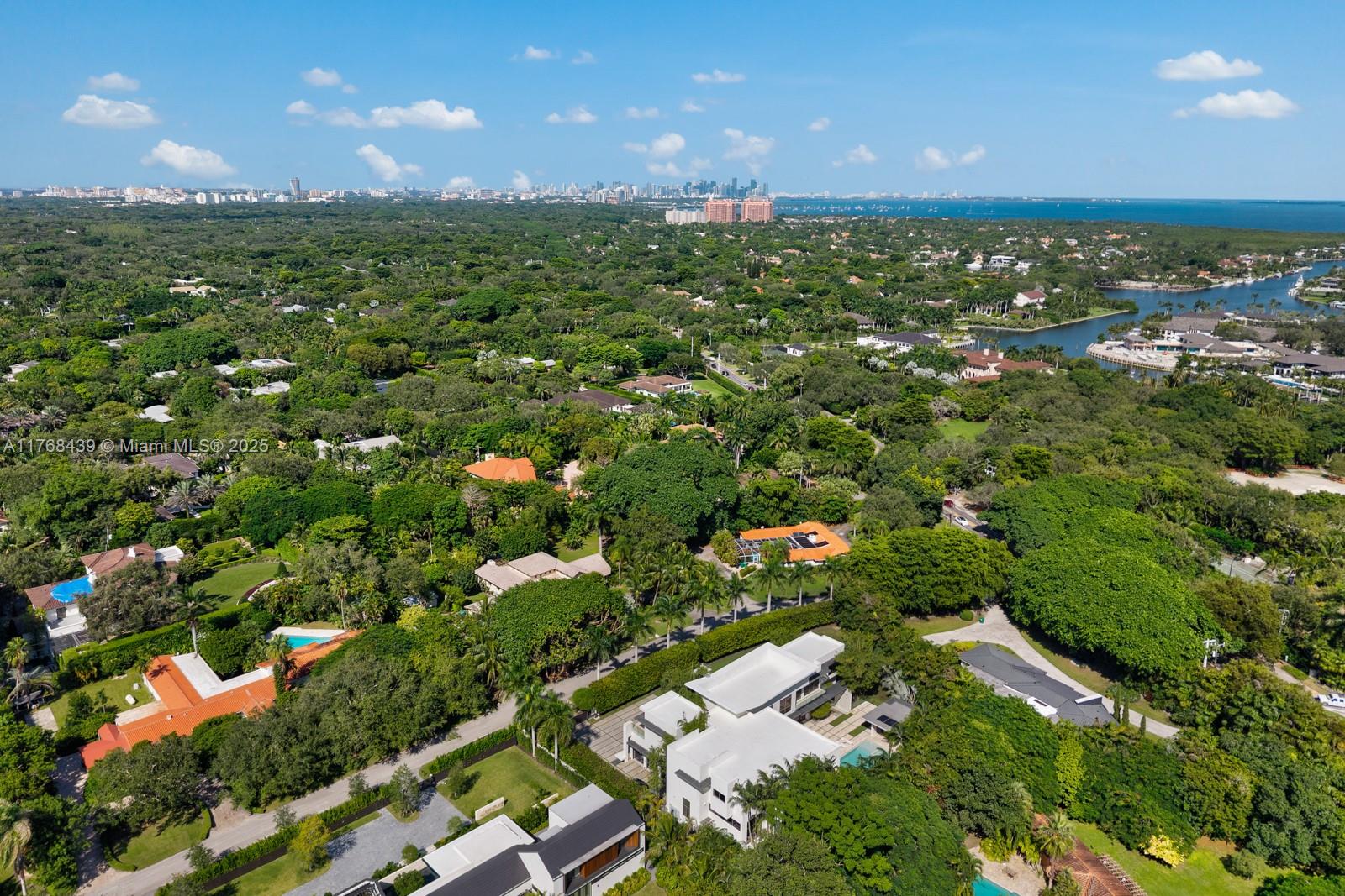 4780 SW 86th Ter Miami, FL 33143 4780 SW 86th Ter Miami, FL 33143