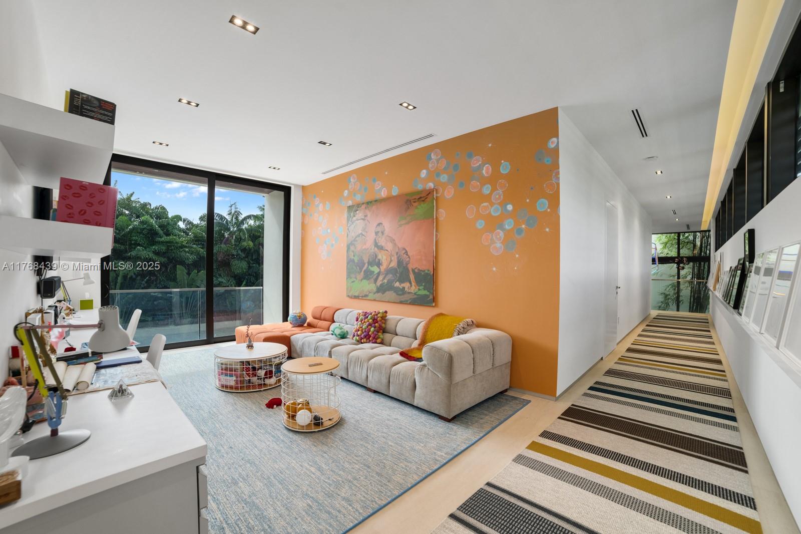 4780 SW 86th Ter Miami, FL 33143