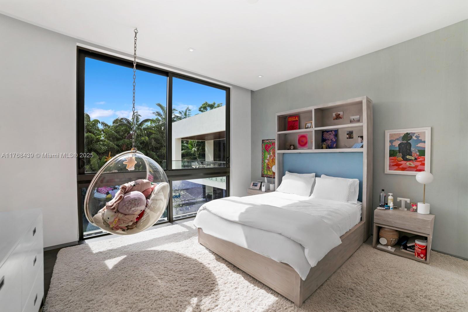 4780 SW 86th Ter Miami, FL 33143