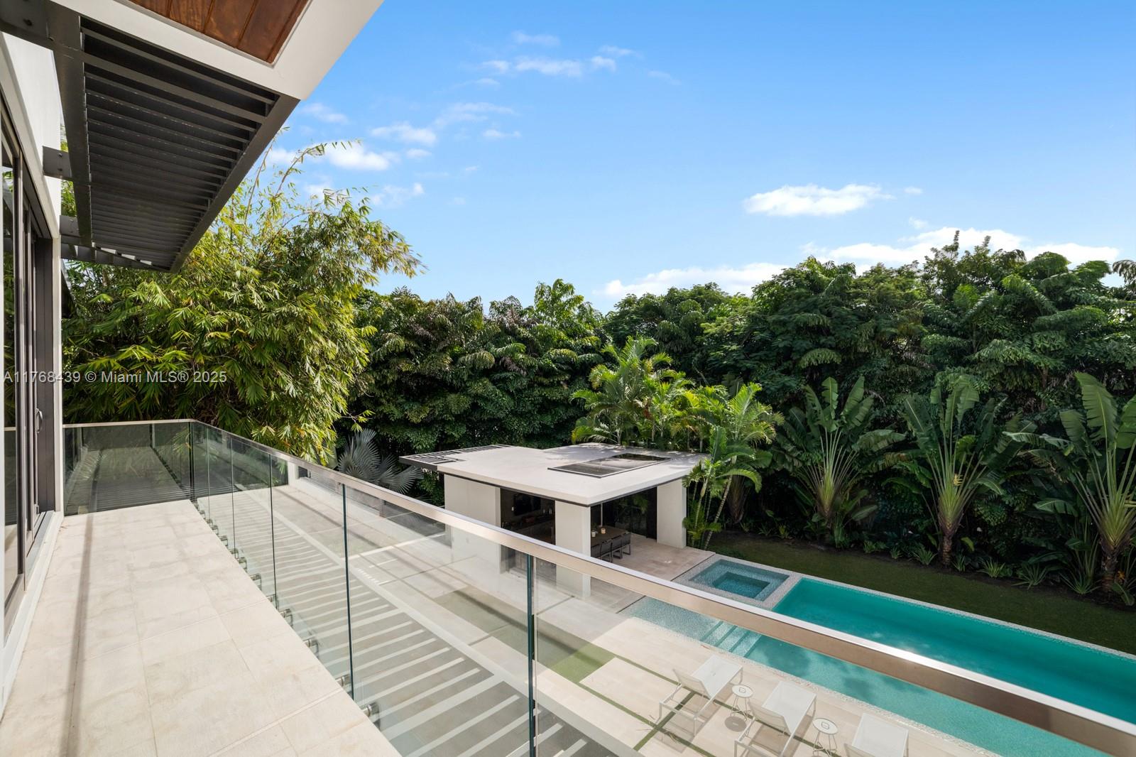 4780 SW 86th Ter Miami, FL 33143